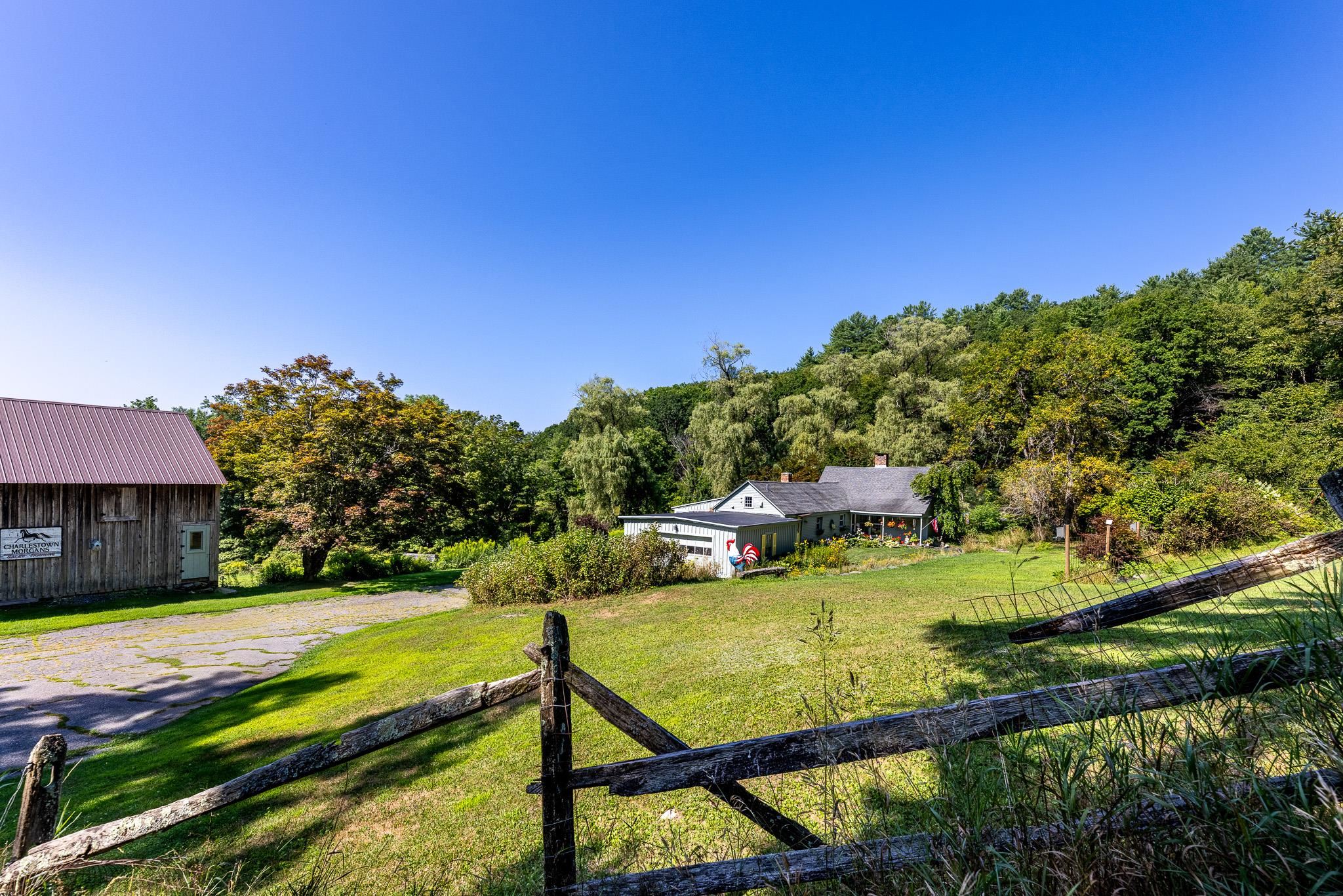 303 Woodbury Road