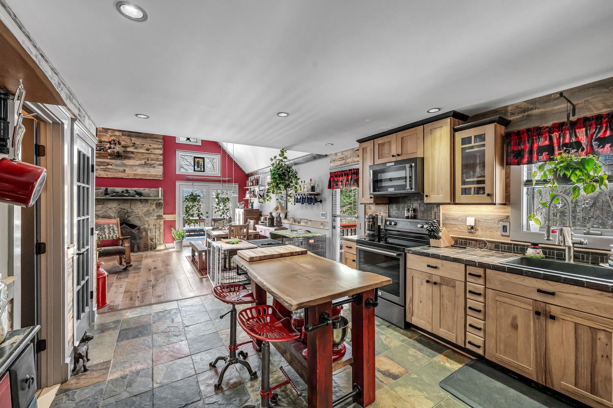 1160 Fowler Road