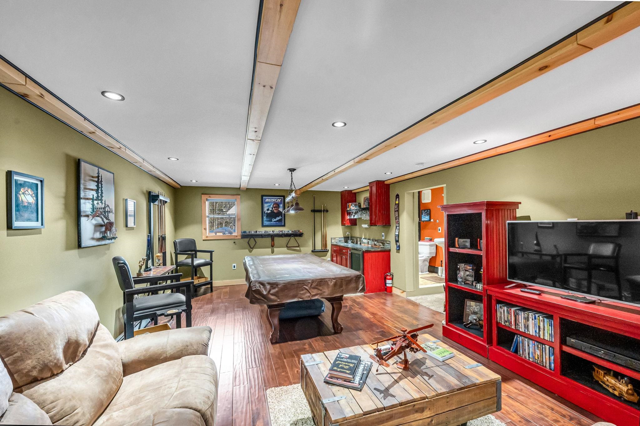 1160 Fowler Road