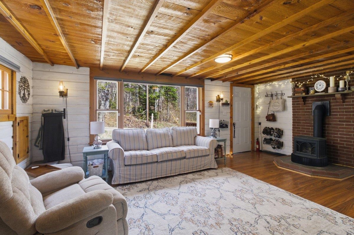 214 Hickory Road