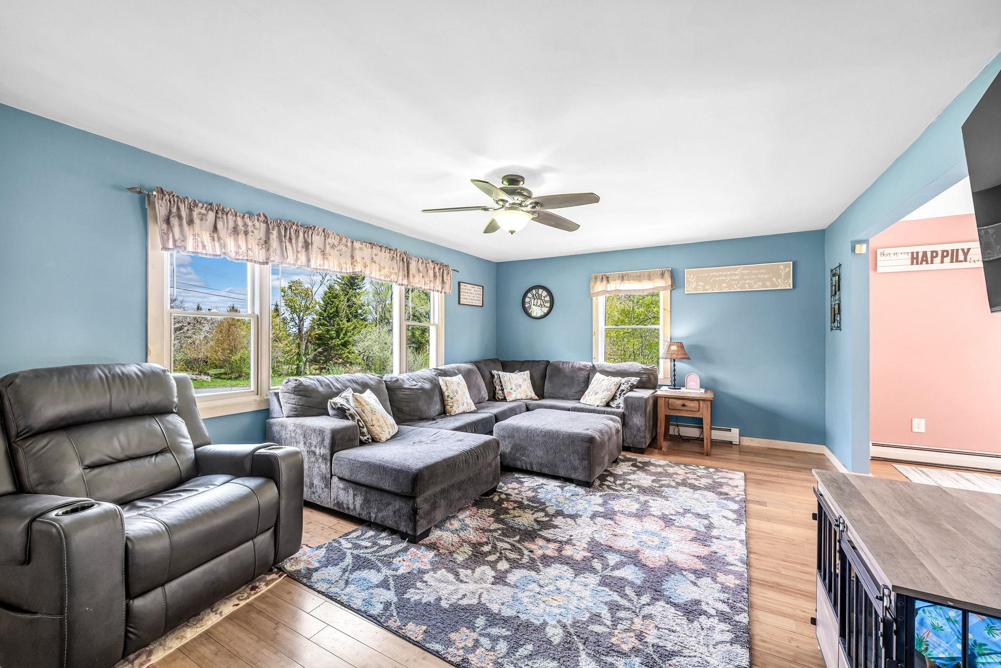195 Stimpson Hill Road