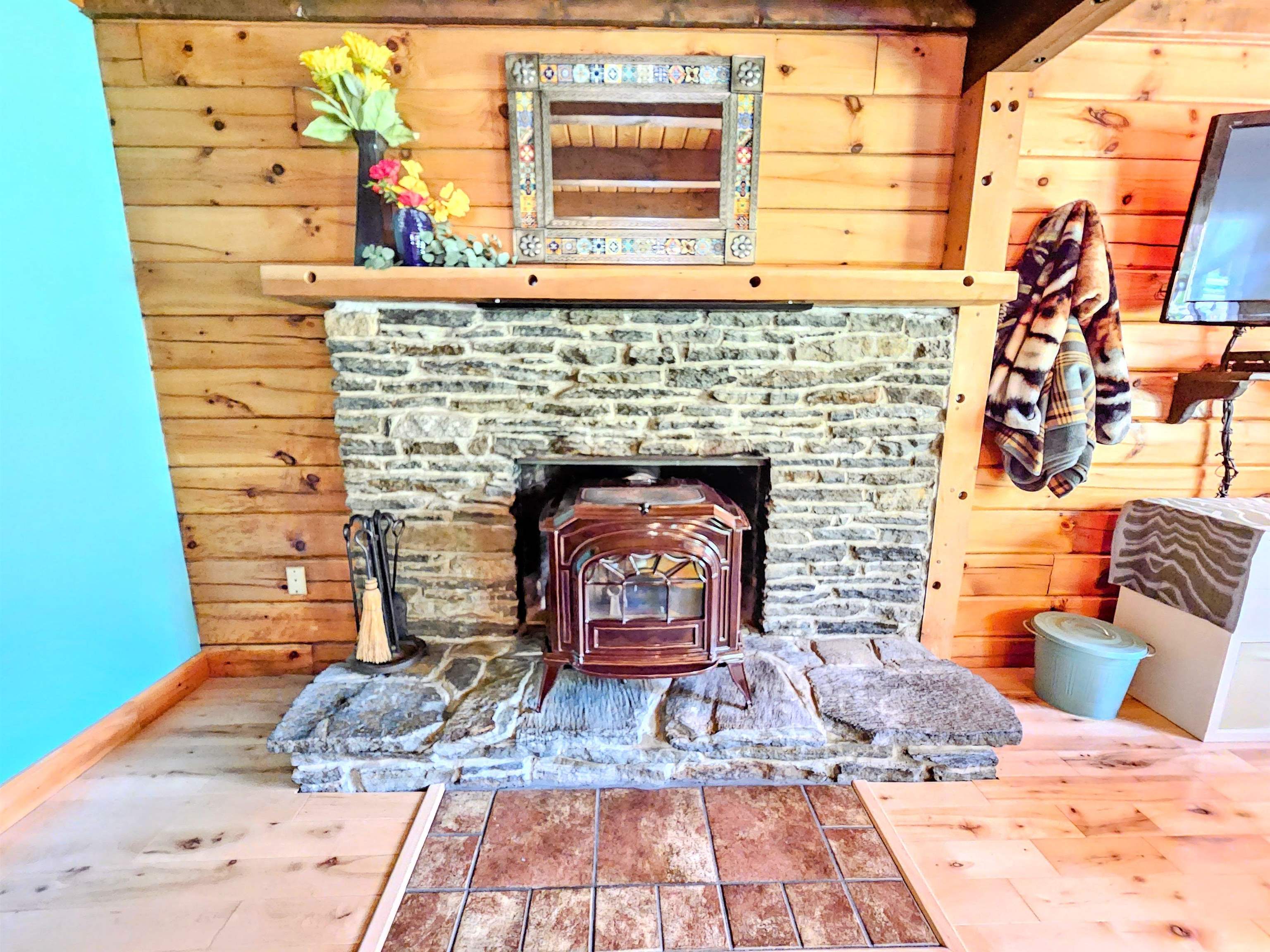 1422 Merrifield Road