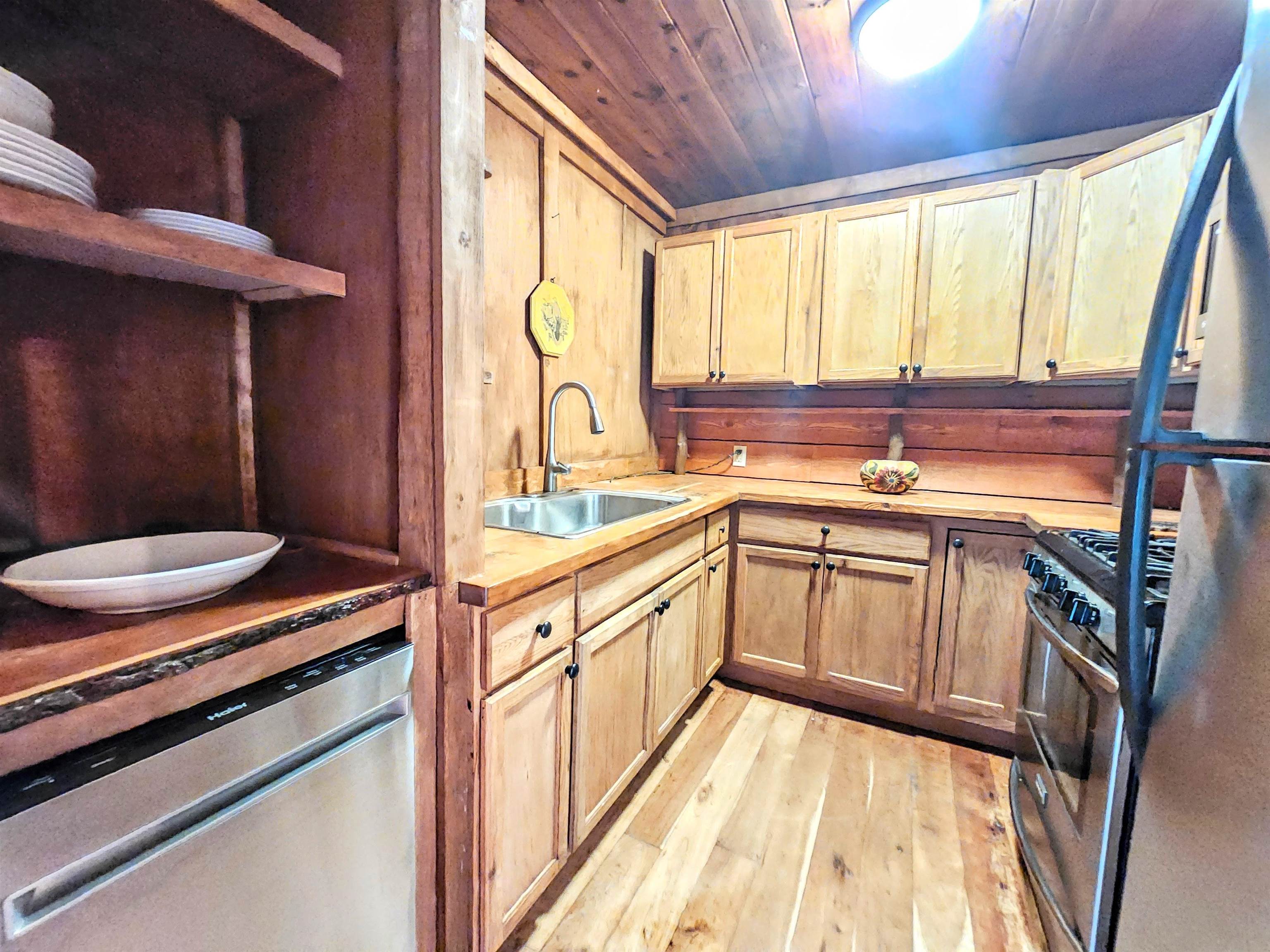 60 East Brook Crossing