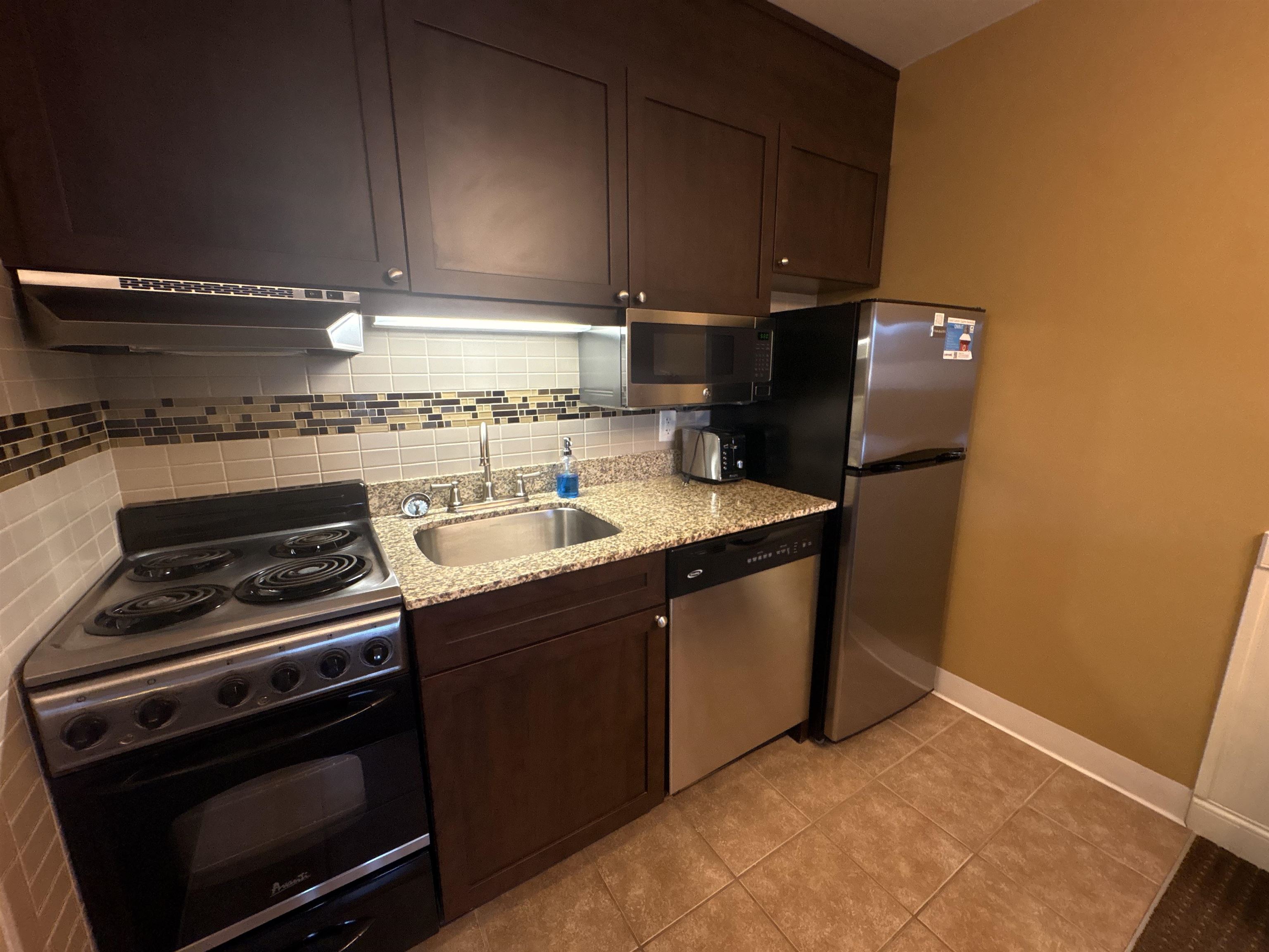 224 Qtr. 2, 89 Grand Summit Way