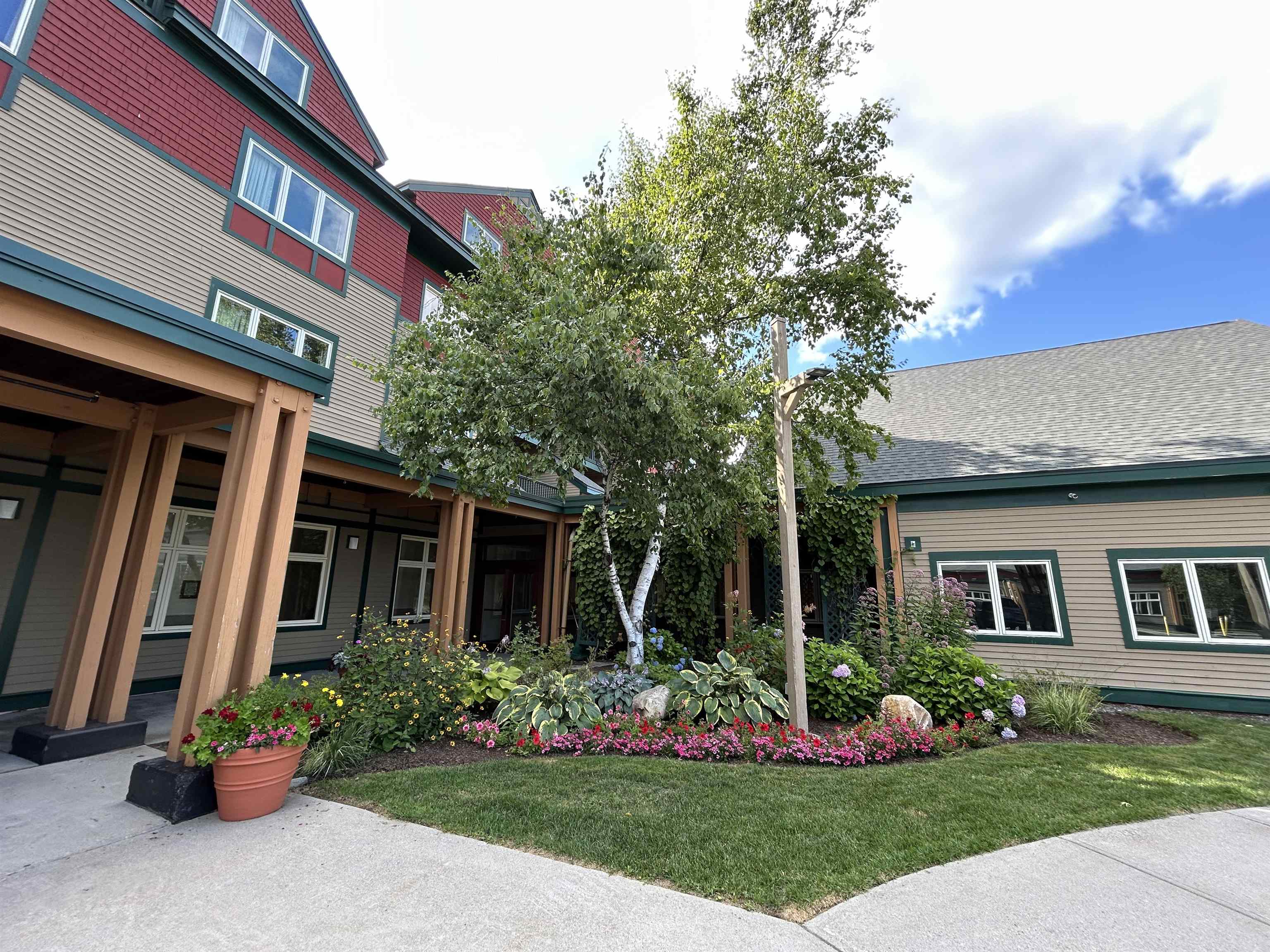 308 Qtr.4, 89 Grand Summit Way