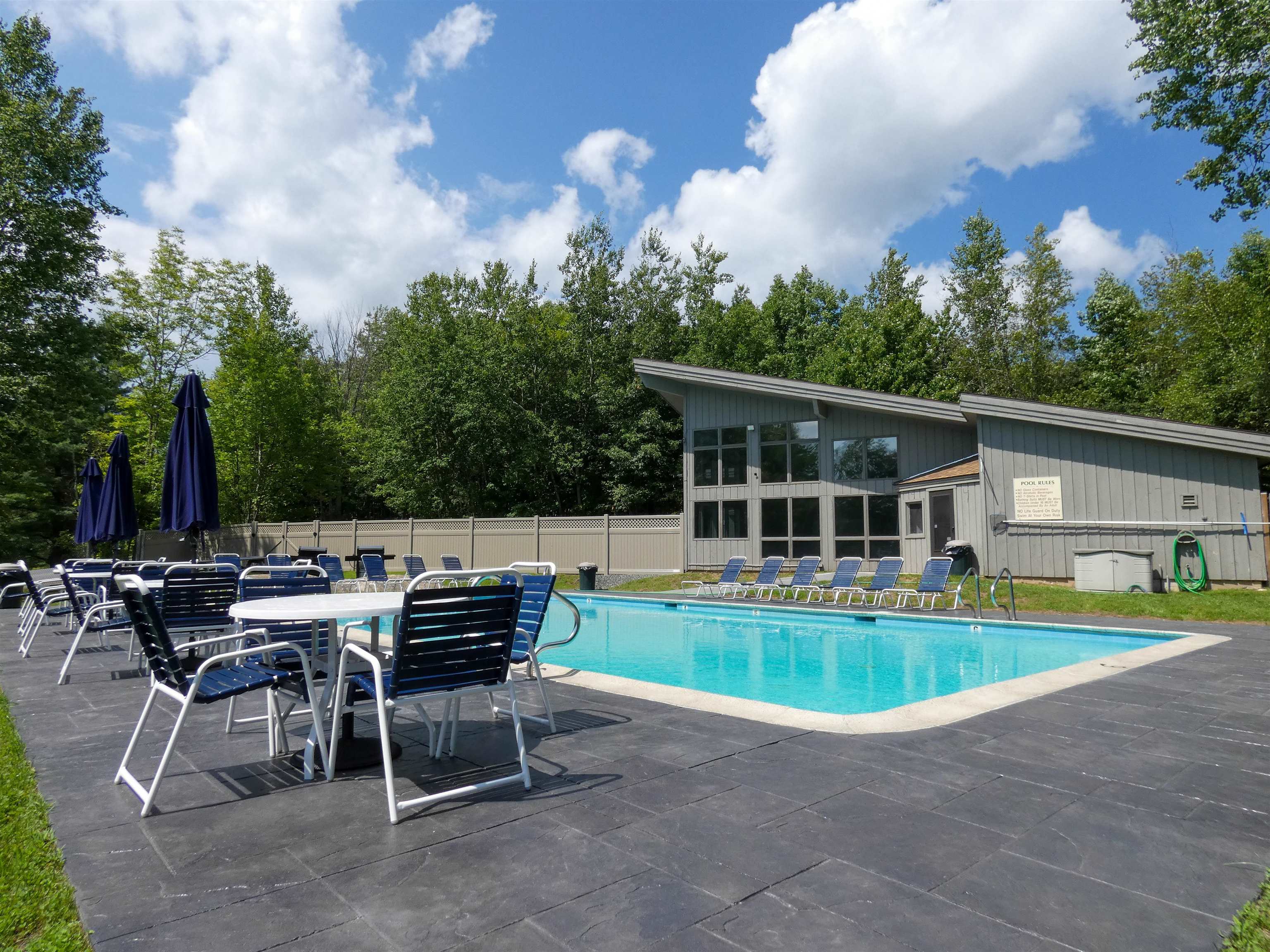 34J Snow Tree Lane Unit: Meadows J