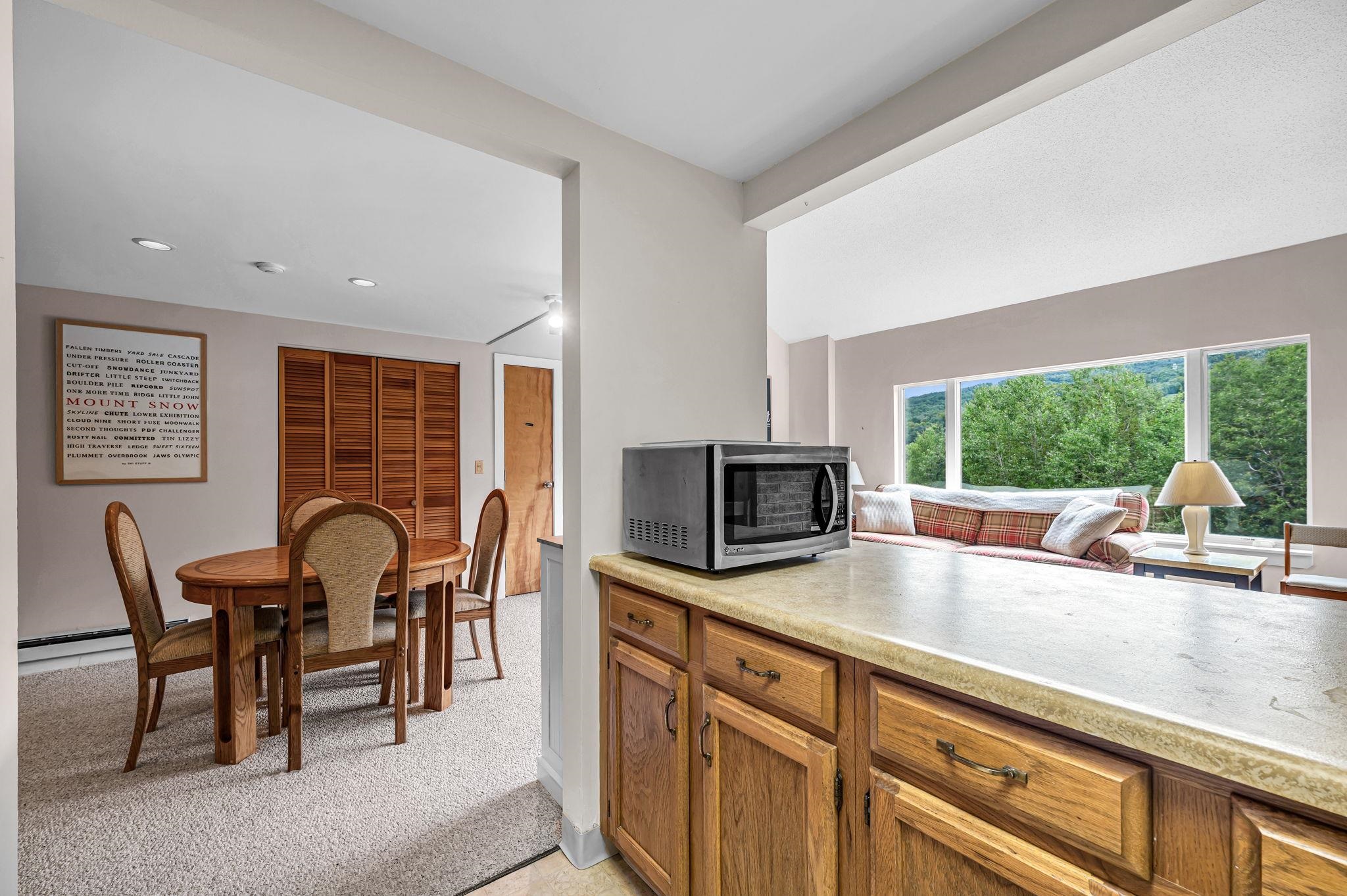 34J Snow Tree Lane Unit: Meadows J