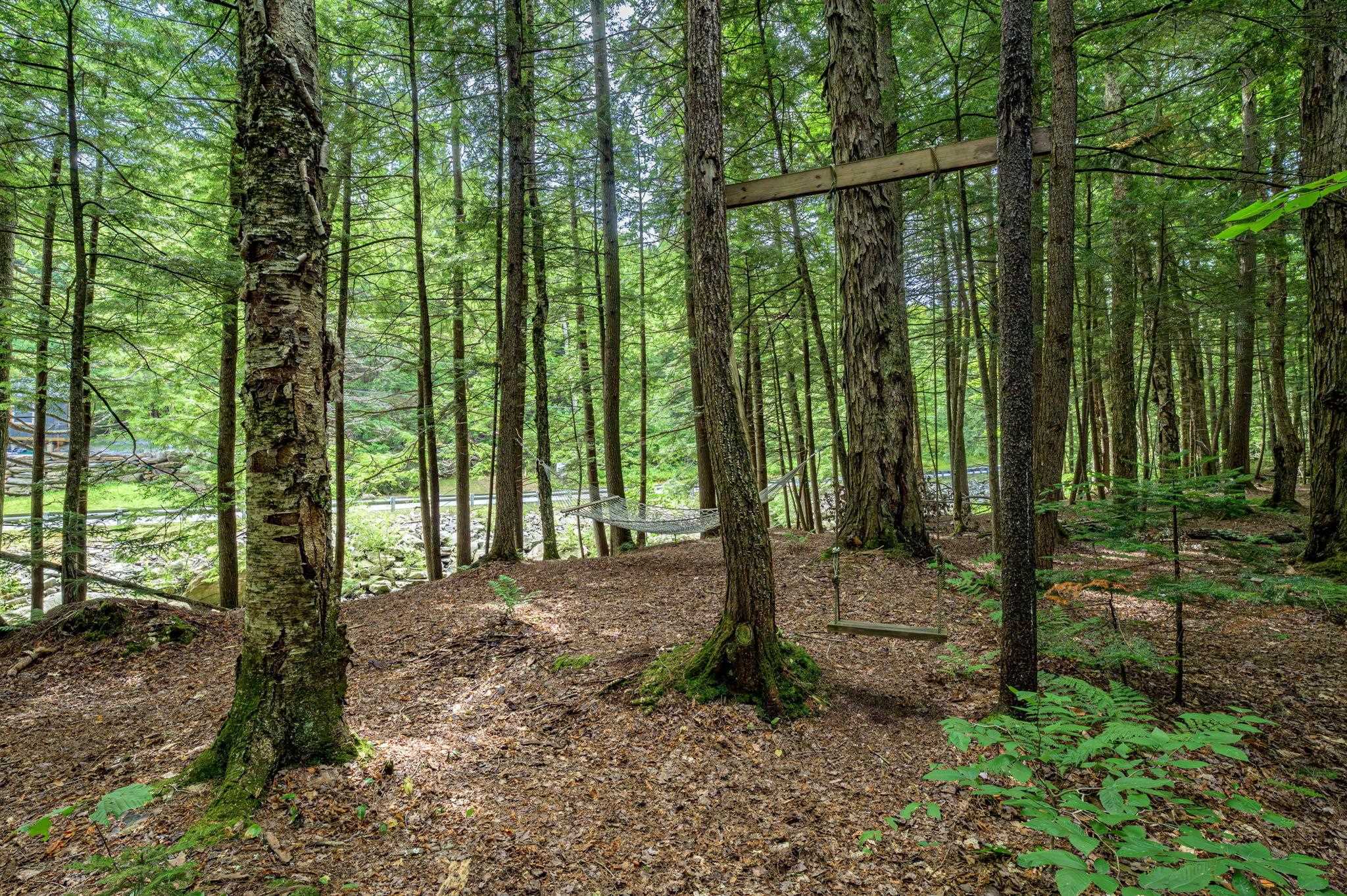 954 Boardman Loop