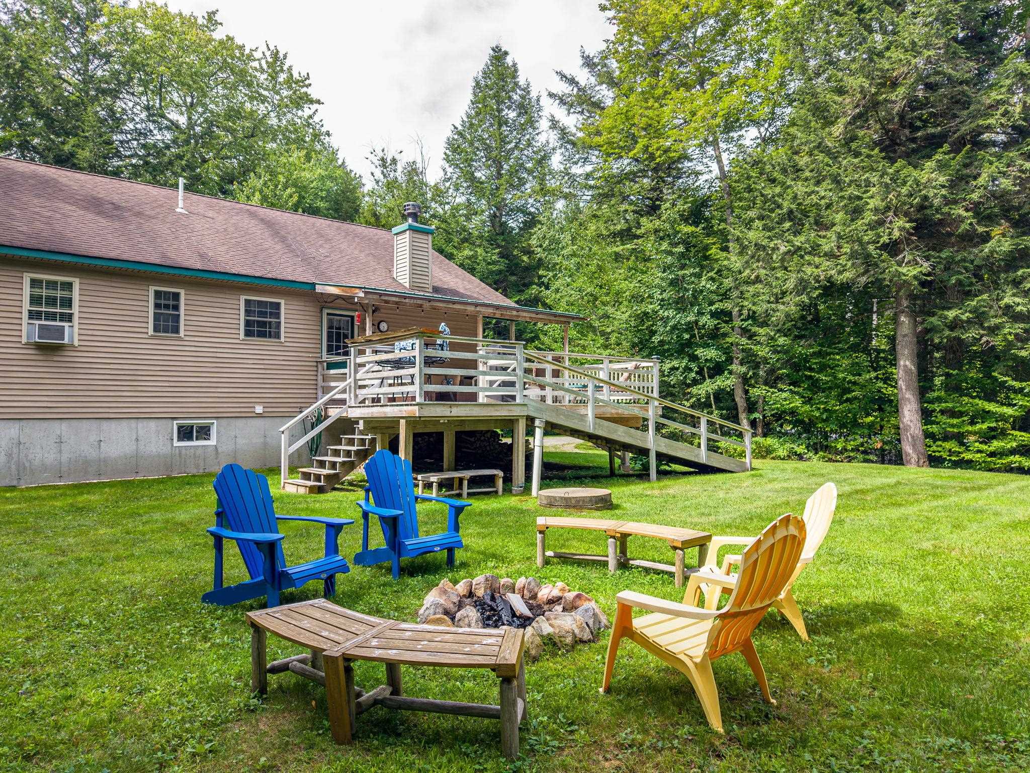 954 Boardman Loop