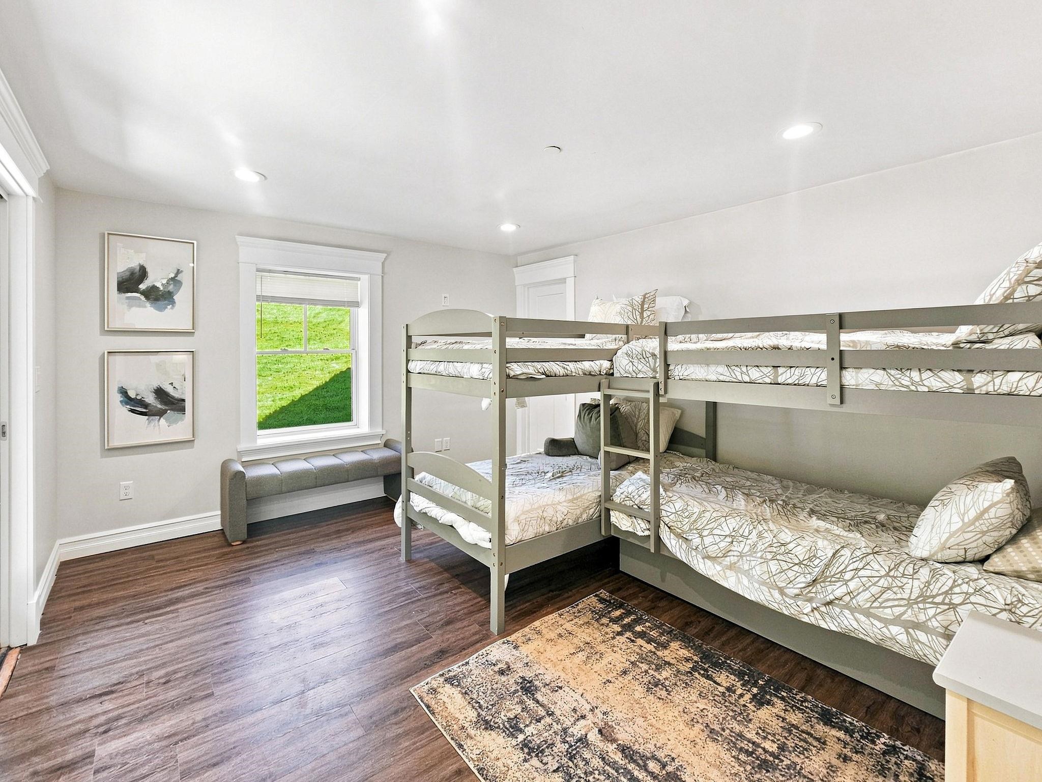 25B Boulder Ridge Drive