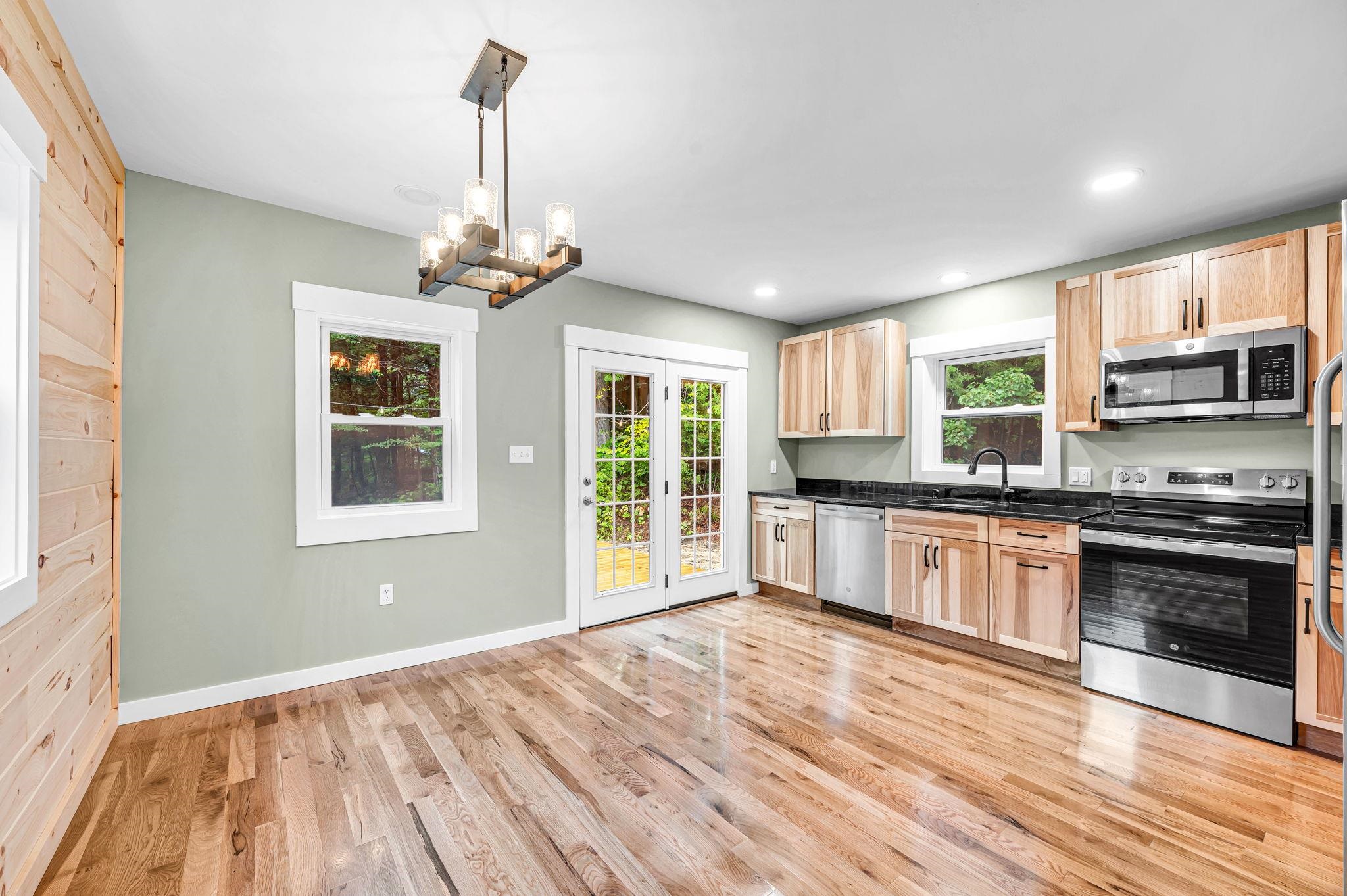 975 Stratton Arlington Road