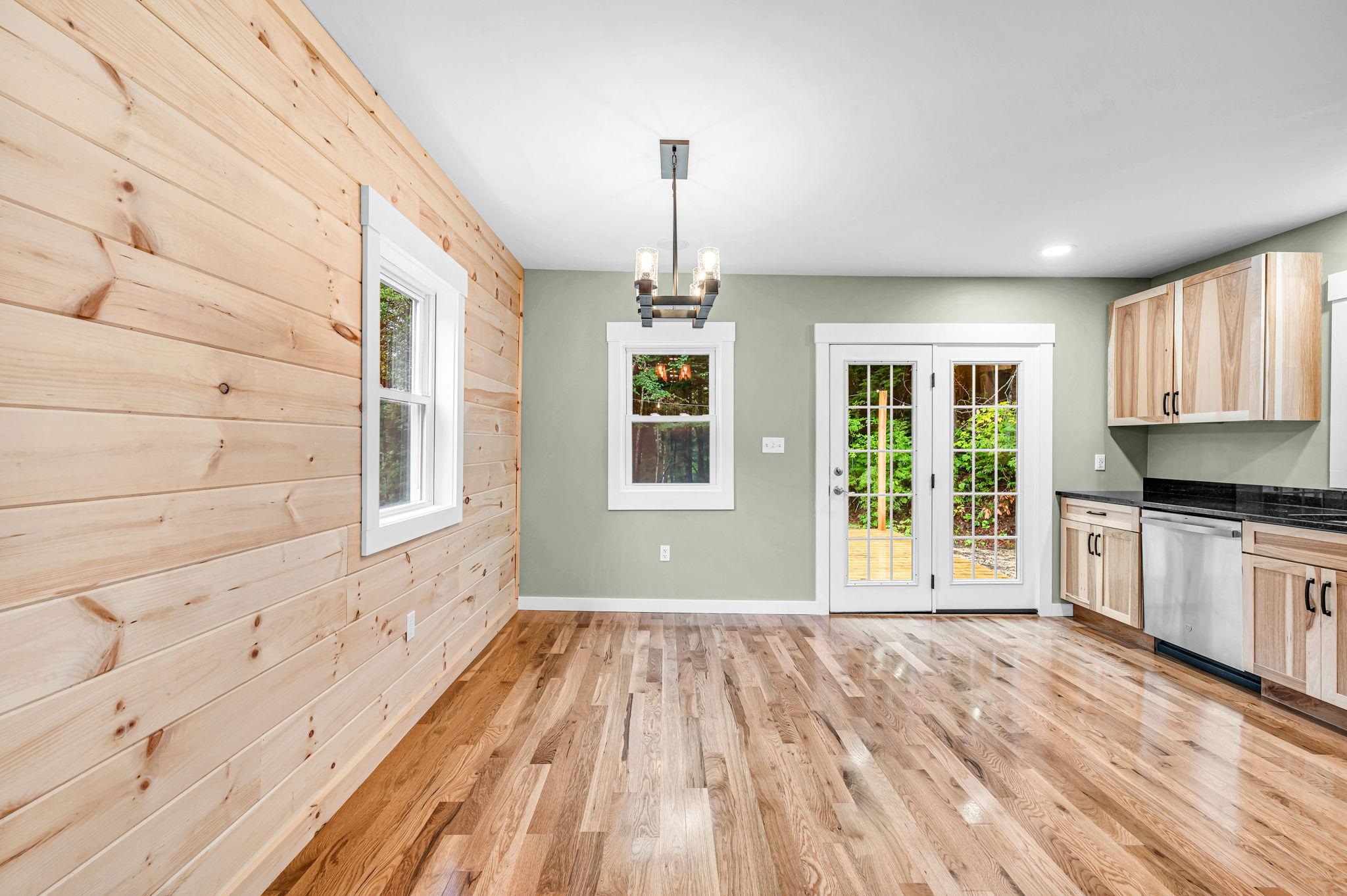 975 Stratton Arlington Road