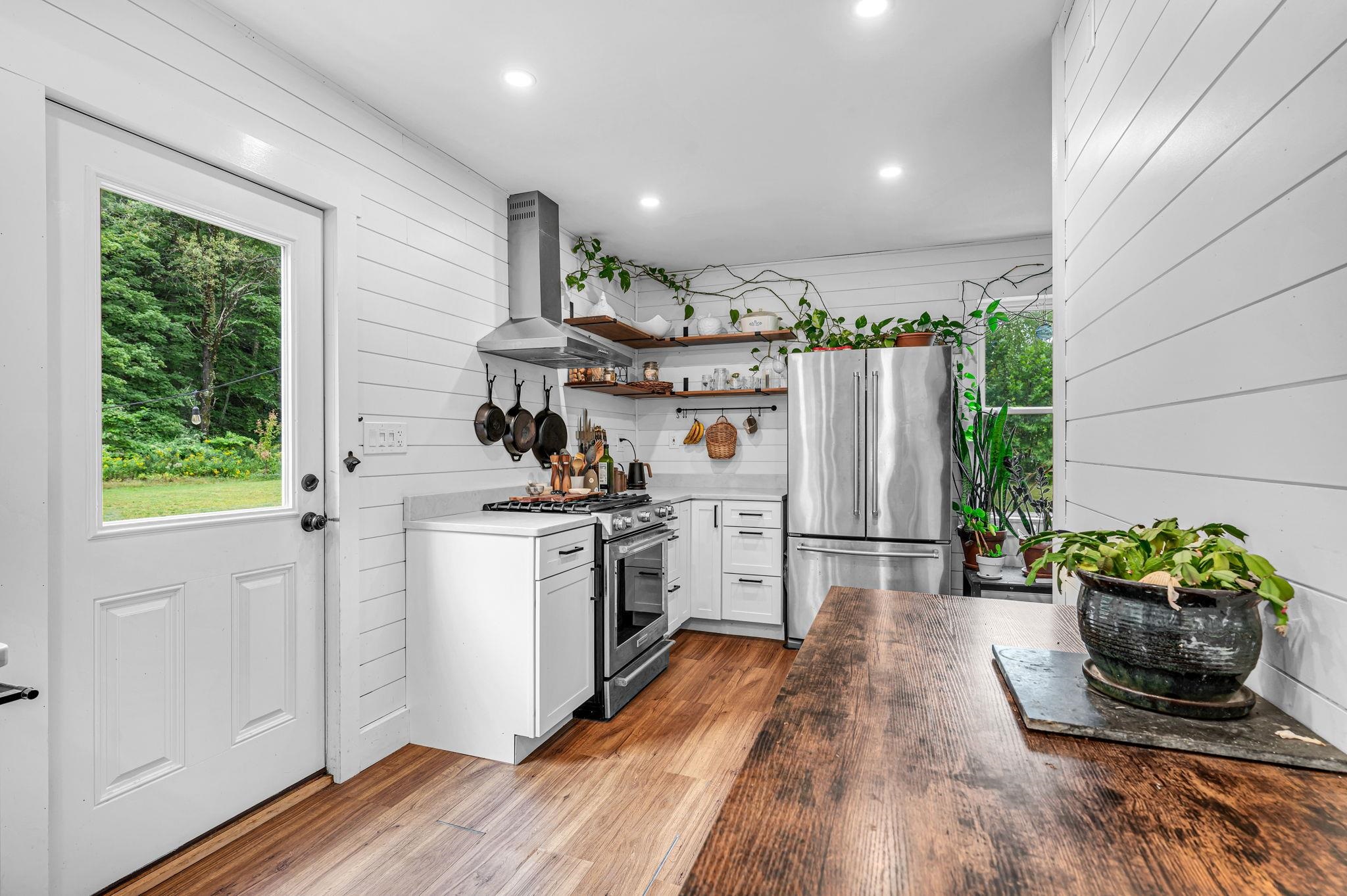 275 Dover Road