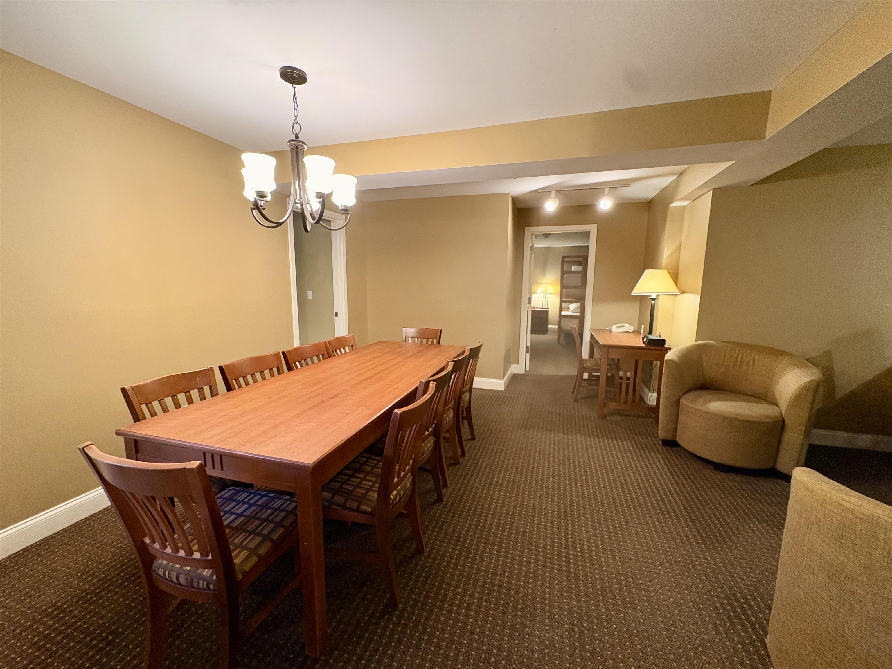 315 Qtr.3 ,89 Grand Summit Way