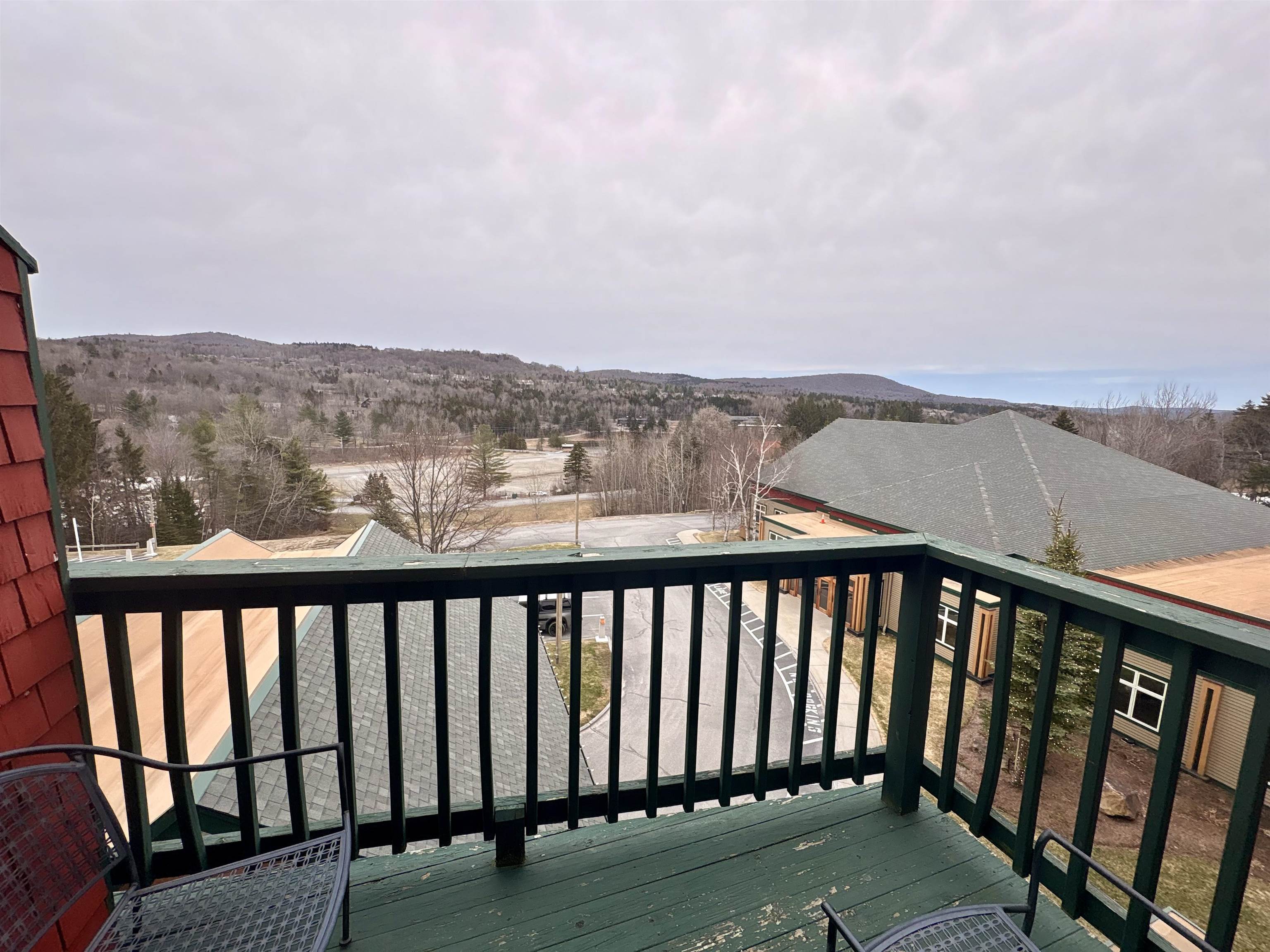 328 Qtr.1, 89 Grand Summit Way