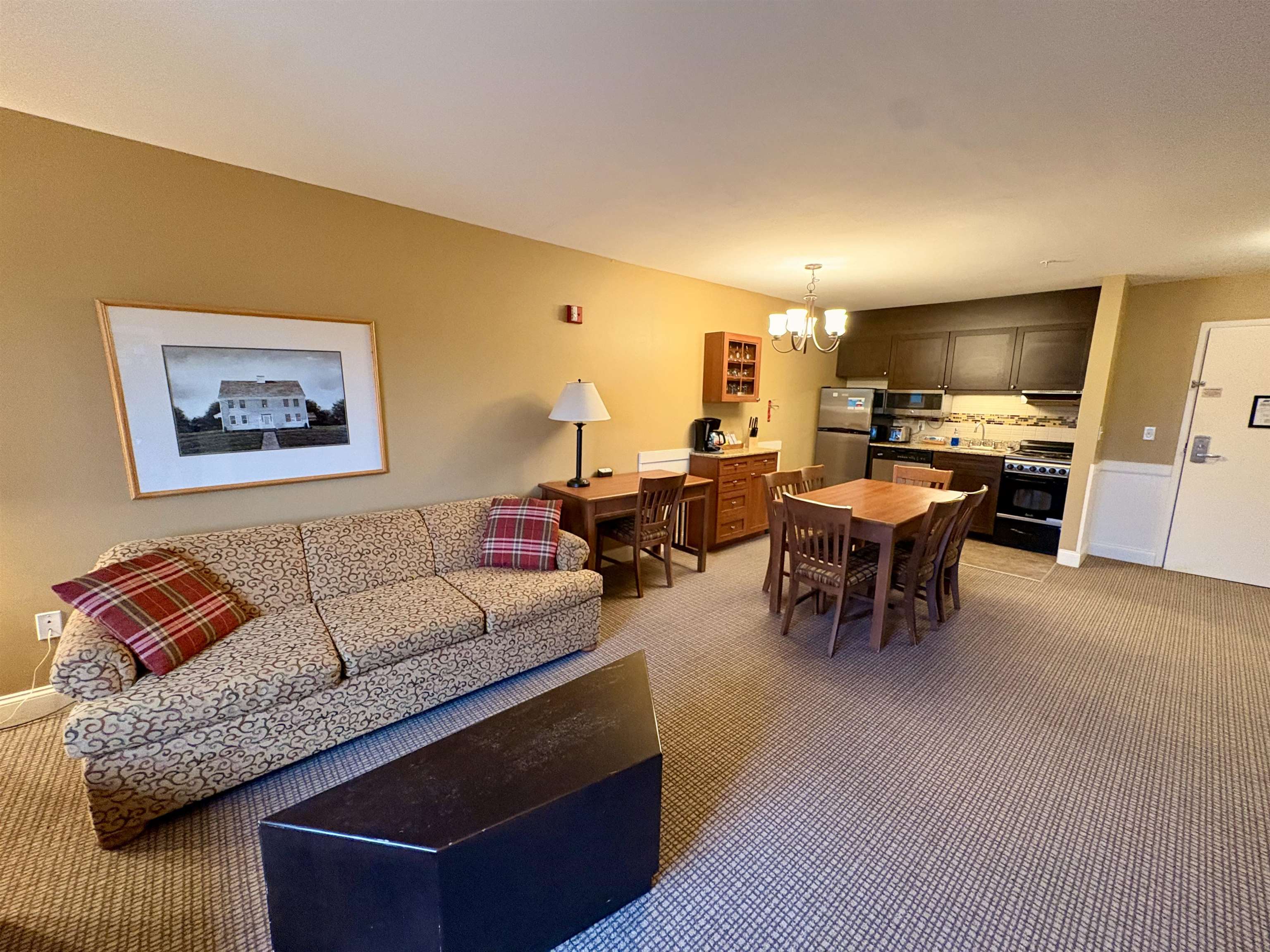 222 Qtr. 4, 89 Grand Summit Way