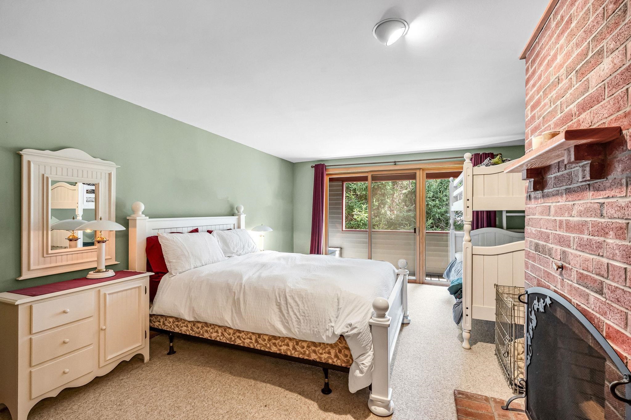33 Carinthia Drive