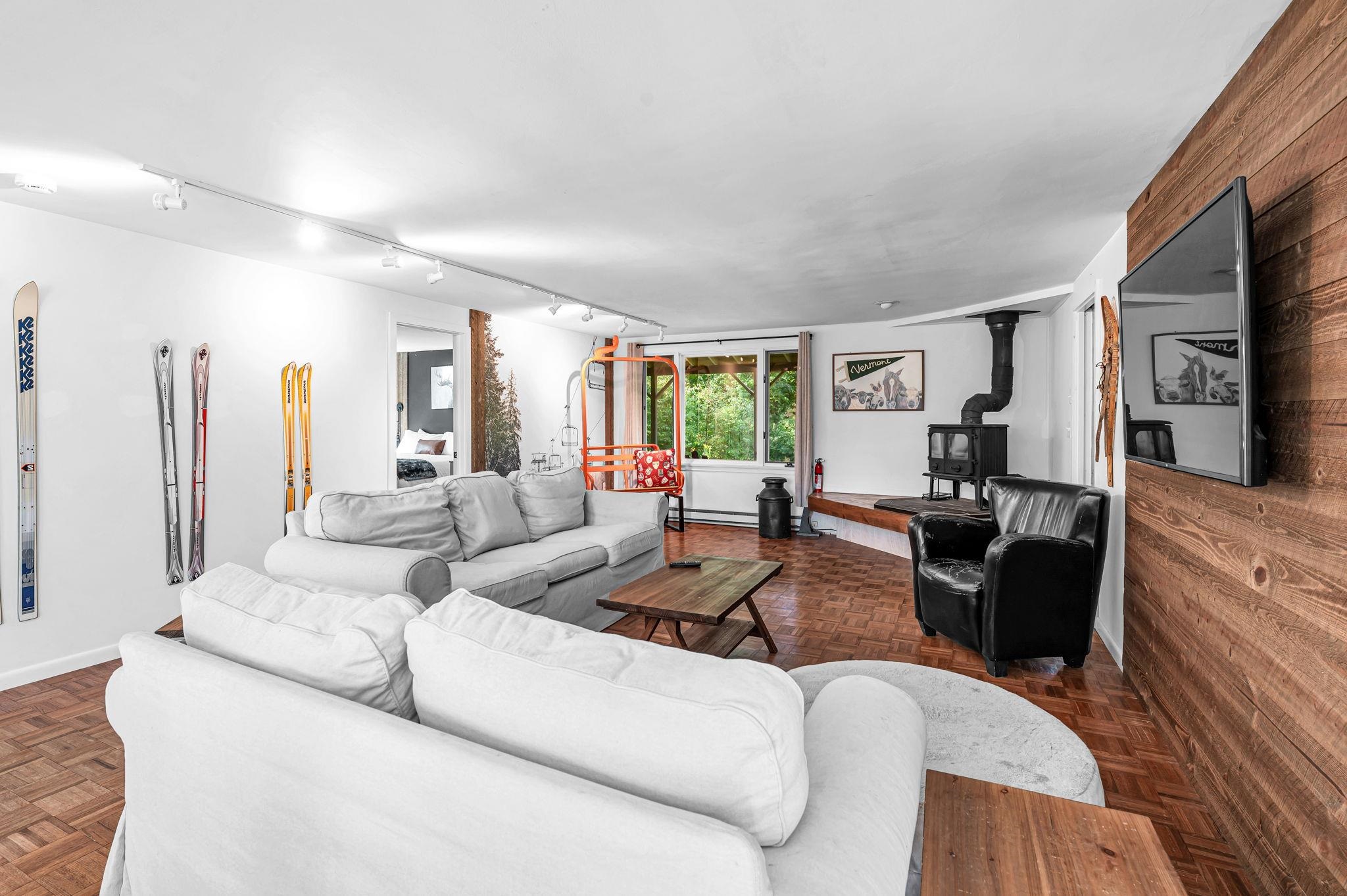 24 Mowrey Road