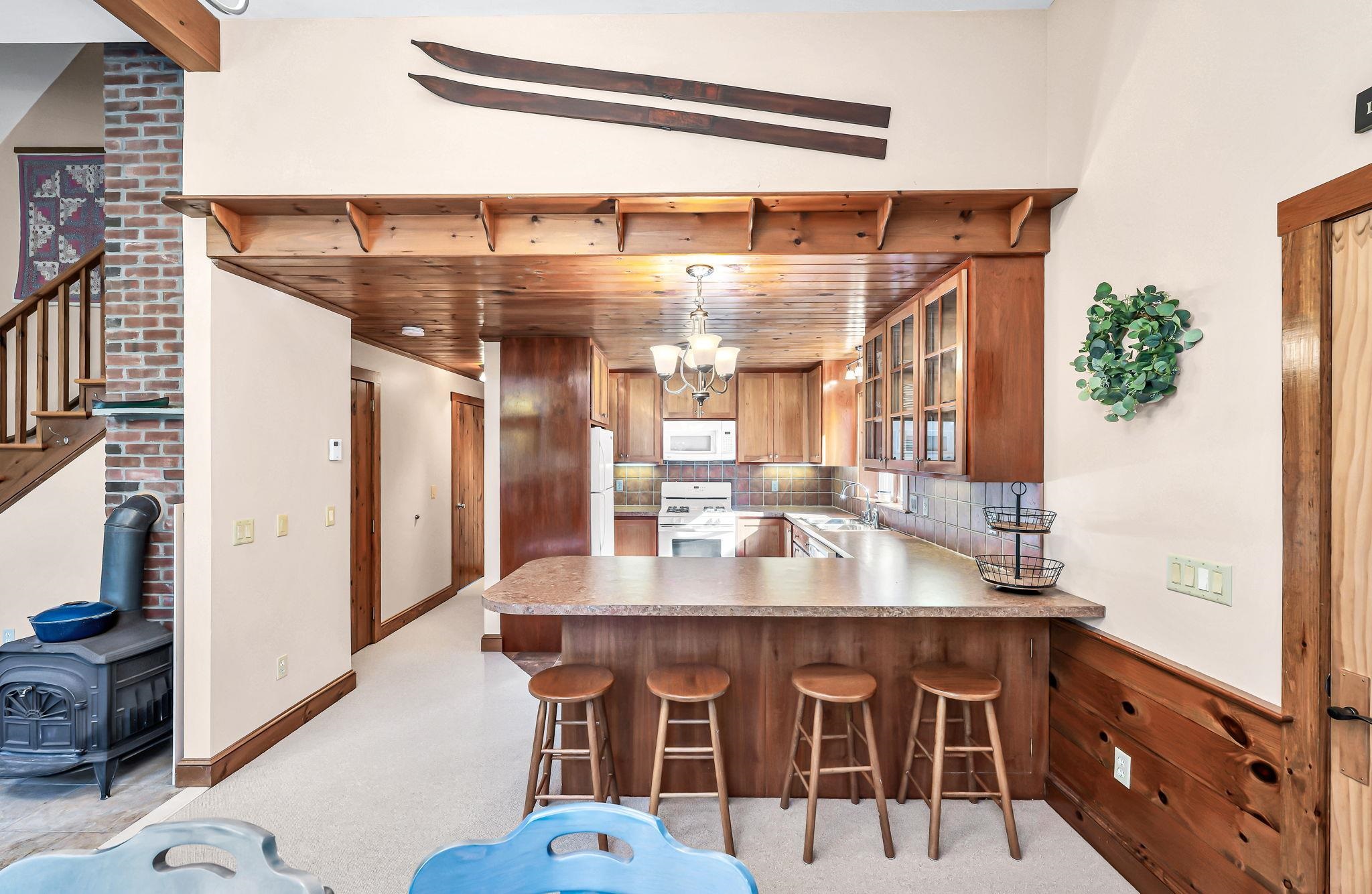 148 Lone Pine Road