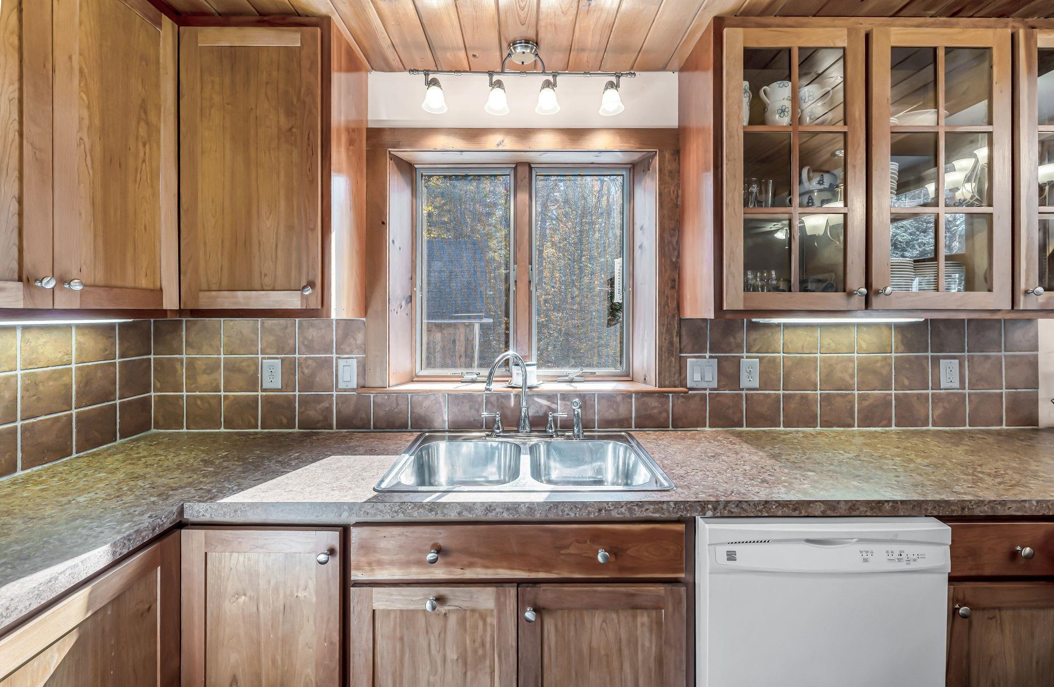 148 Lone Pine Road