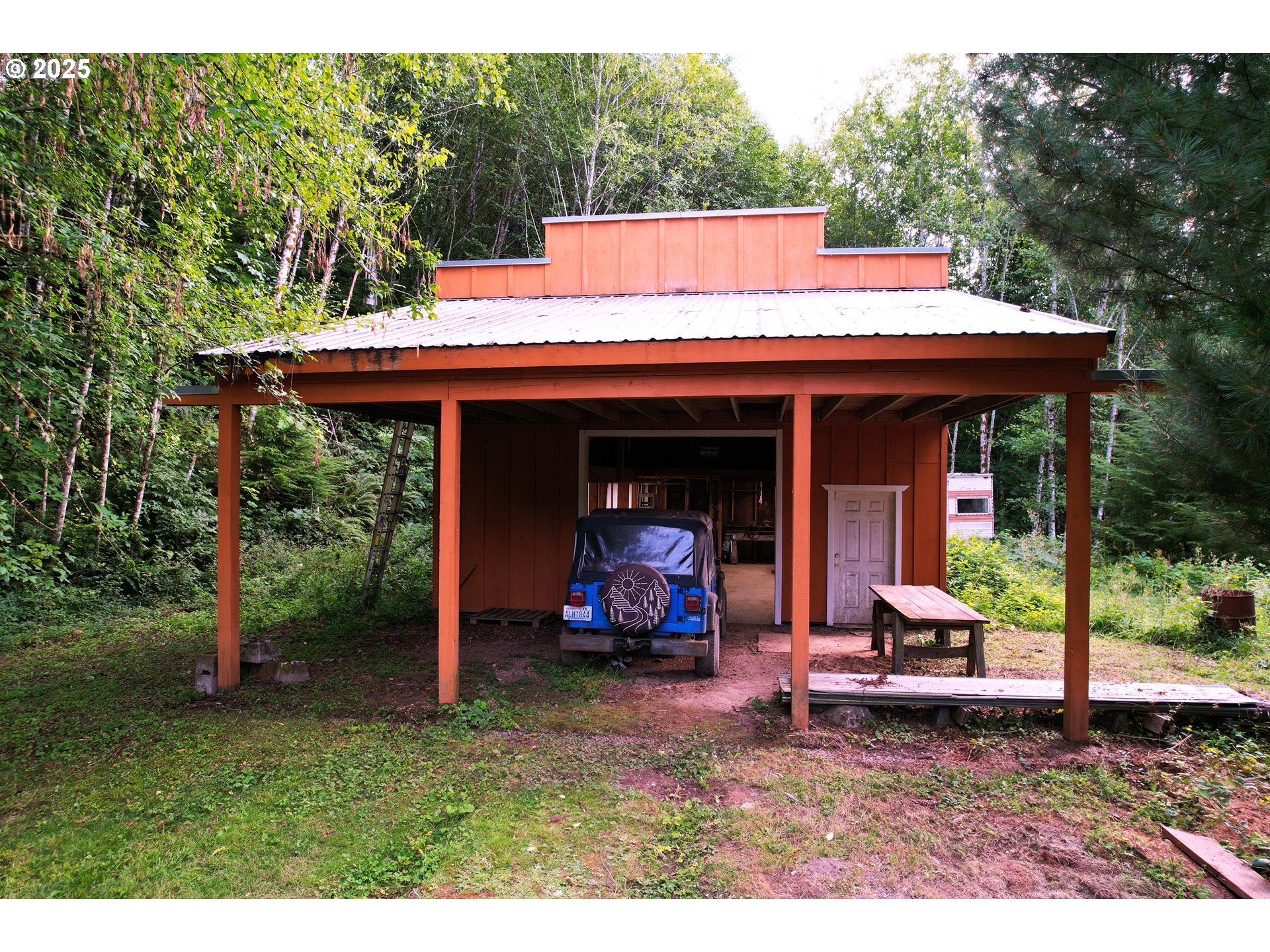 366 Jackrabbit RD