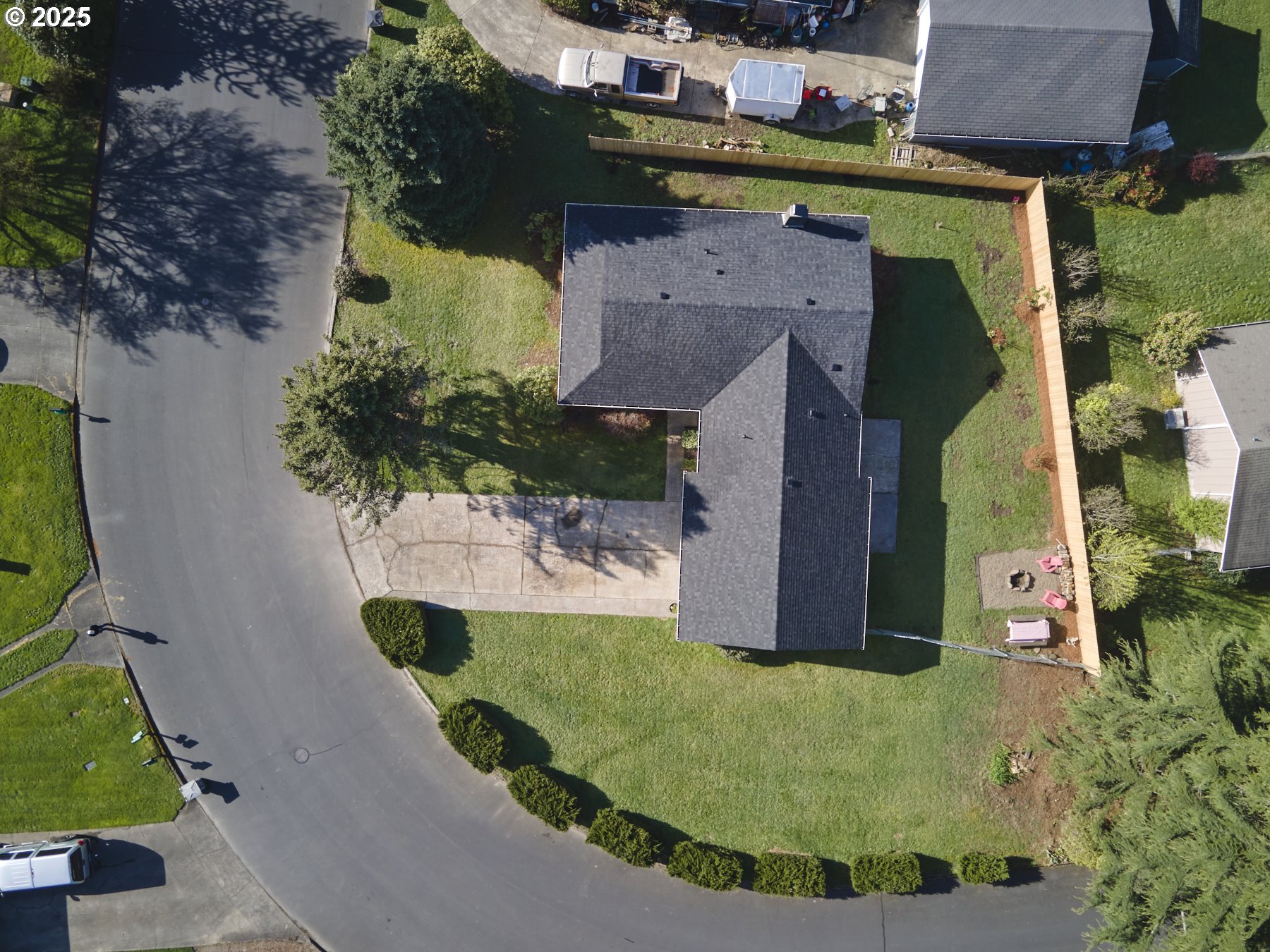 391 CEDAR AVE