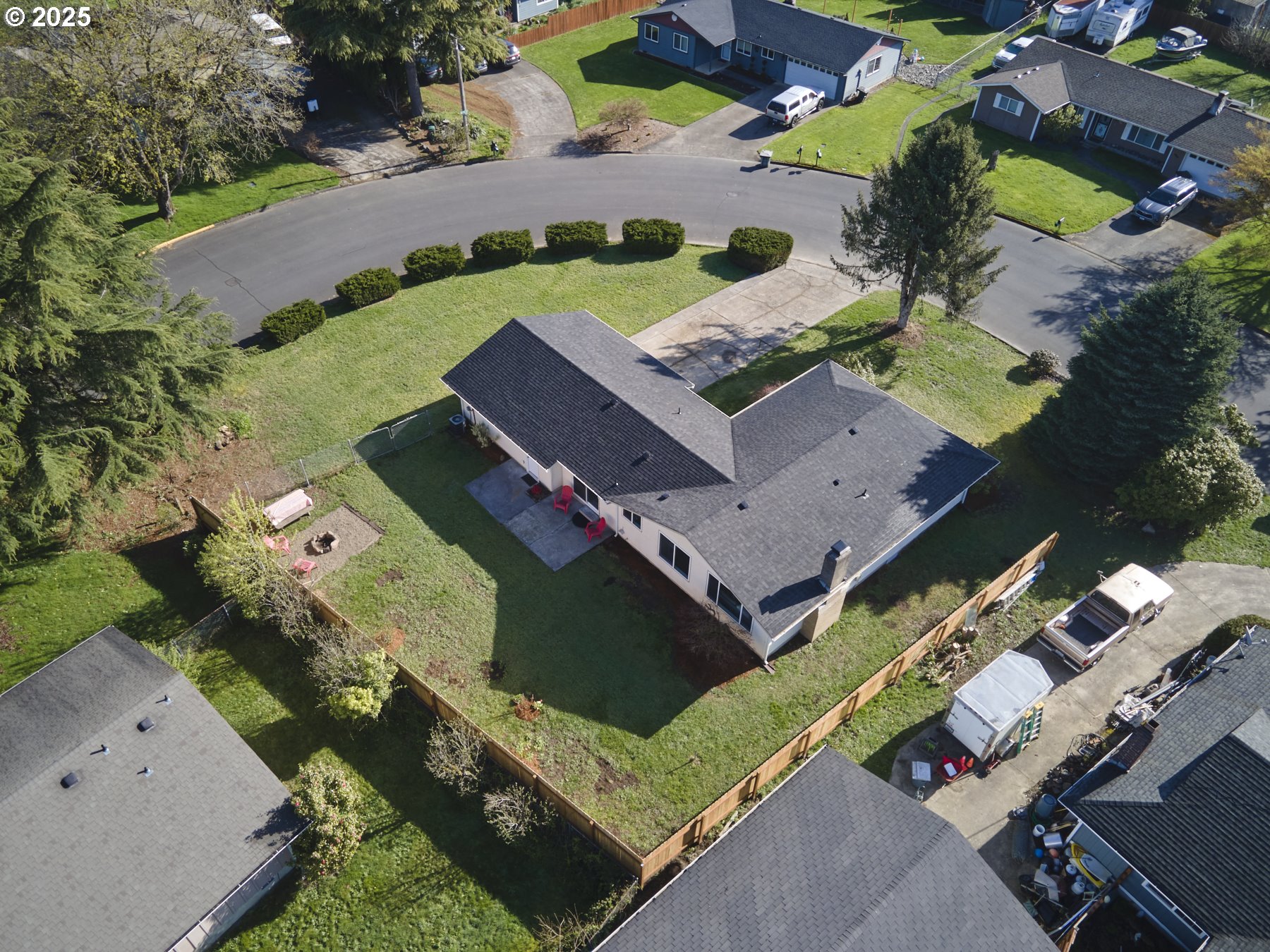 391 CEDAR AVE