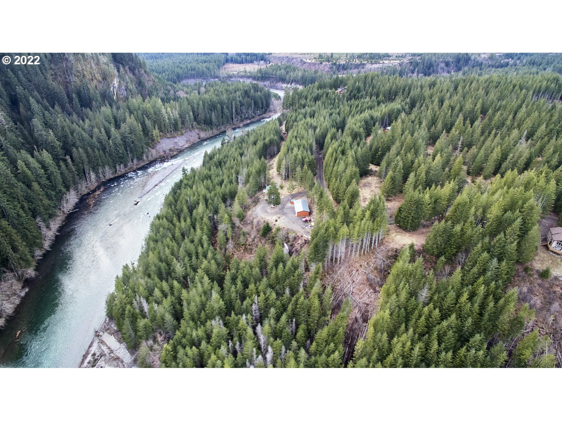 3 Eagles View LN