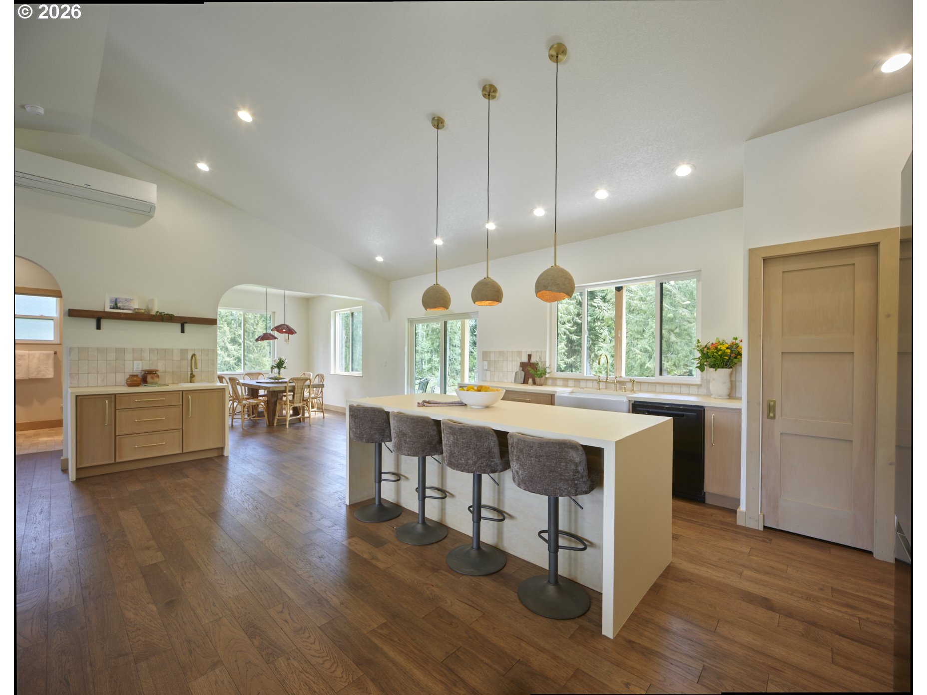 312 LITTLE VALLEY LN