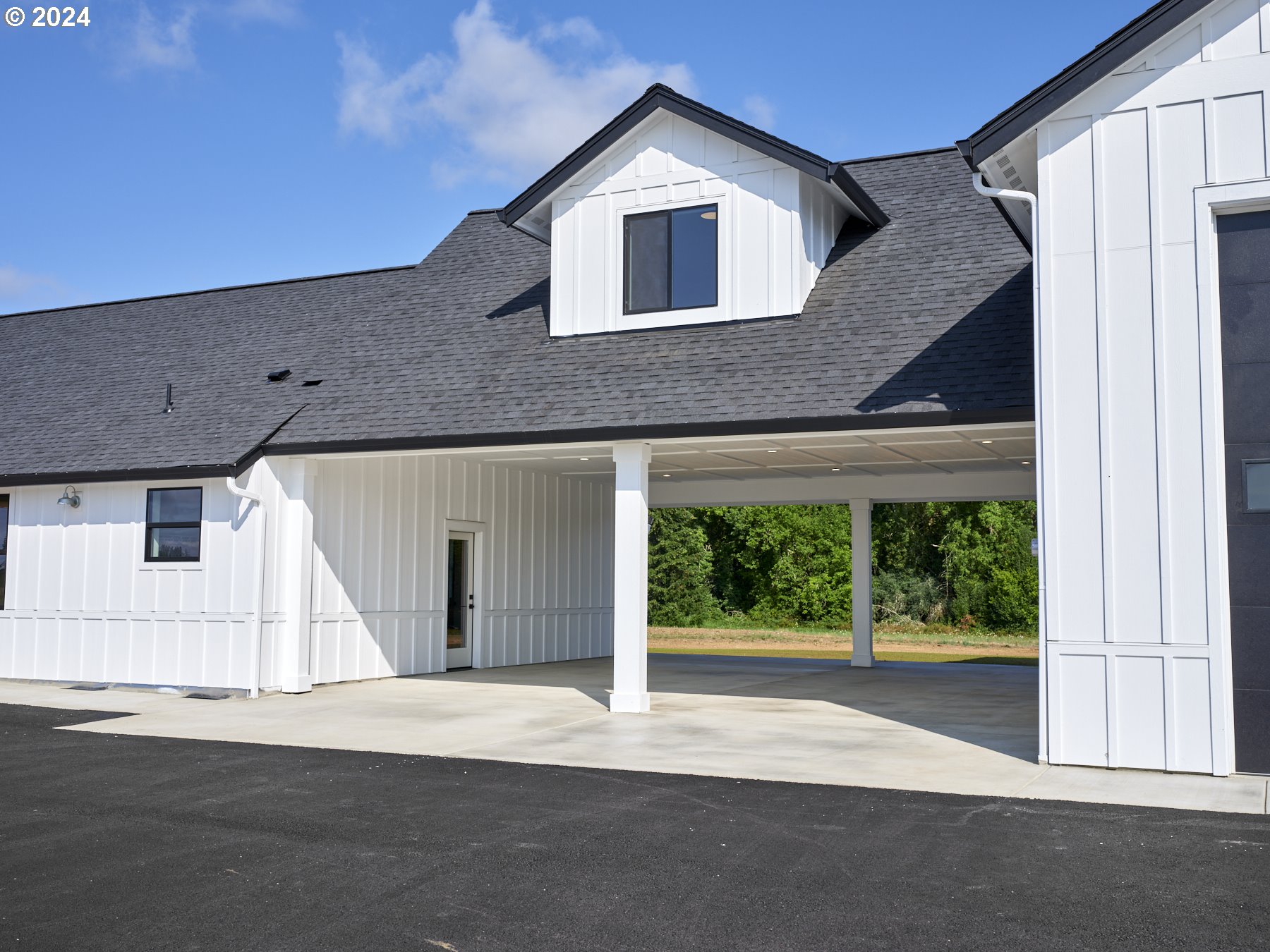 5252 JACKSON HWY