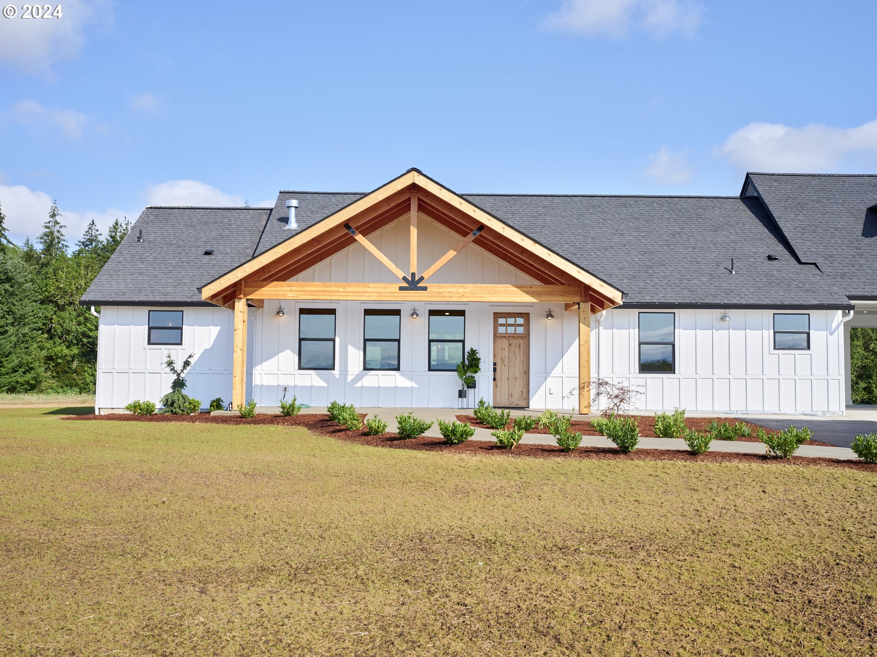5252 JACKSON HWY