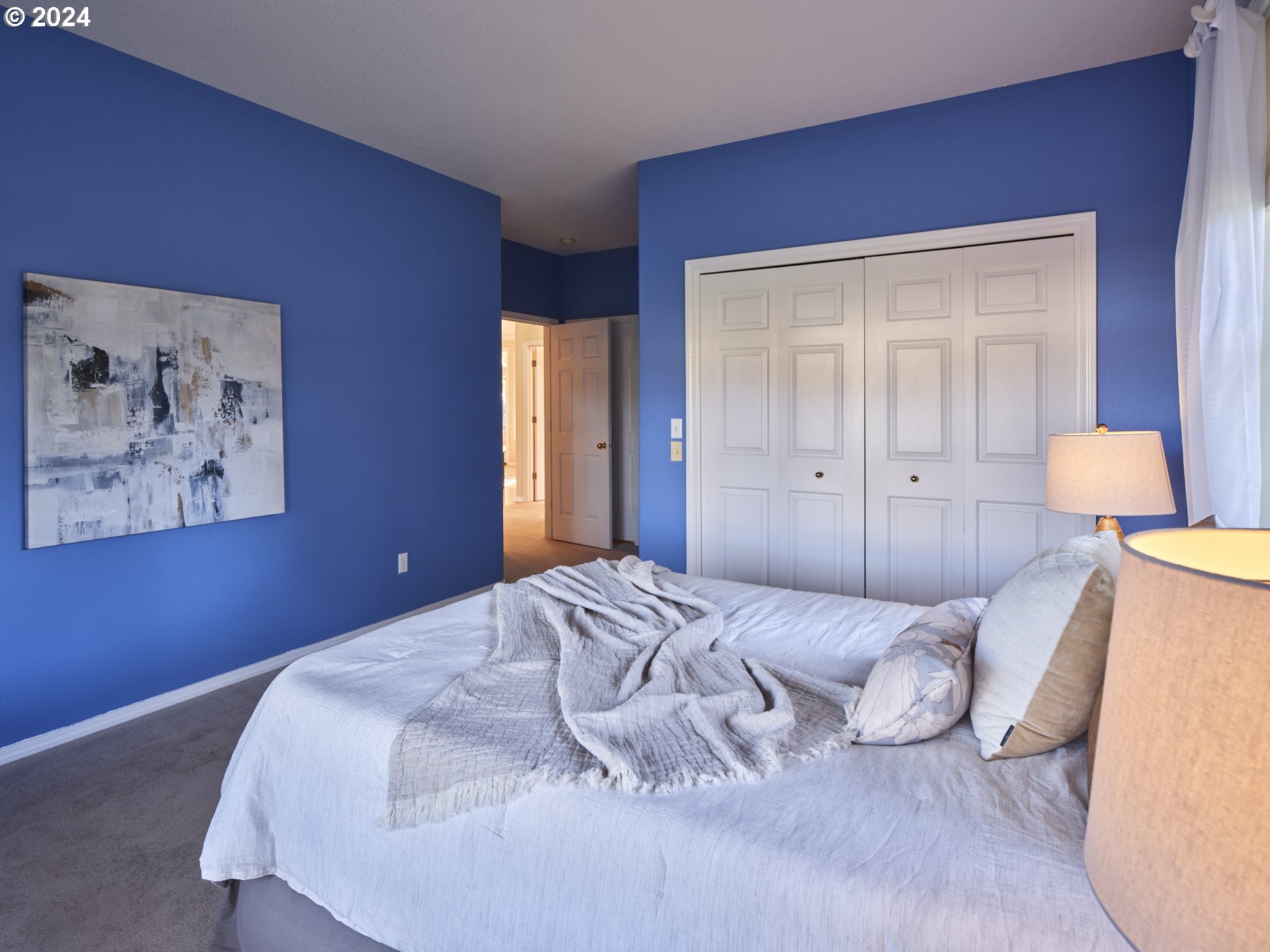 305 ISLAND AIRE DR