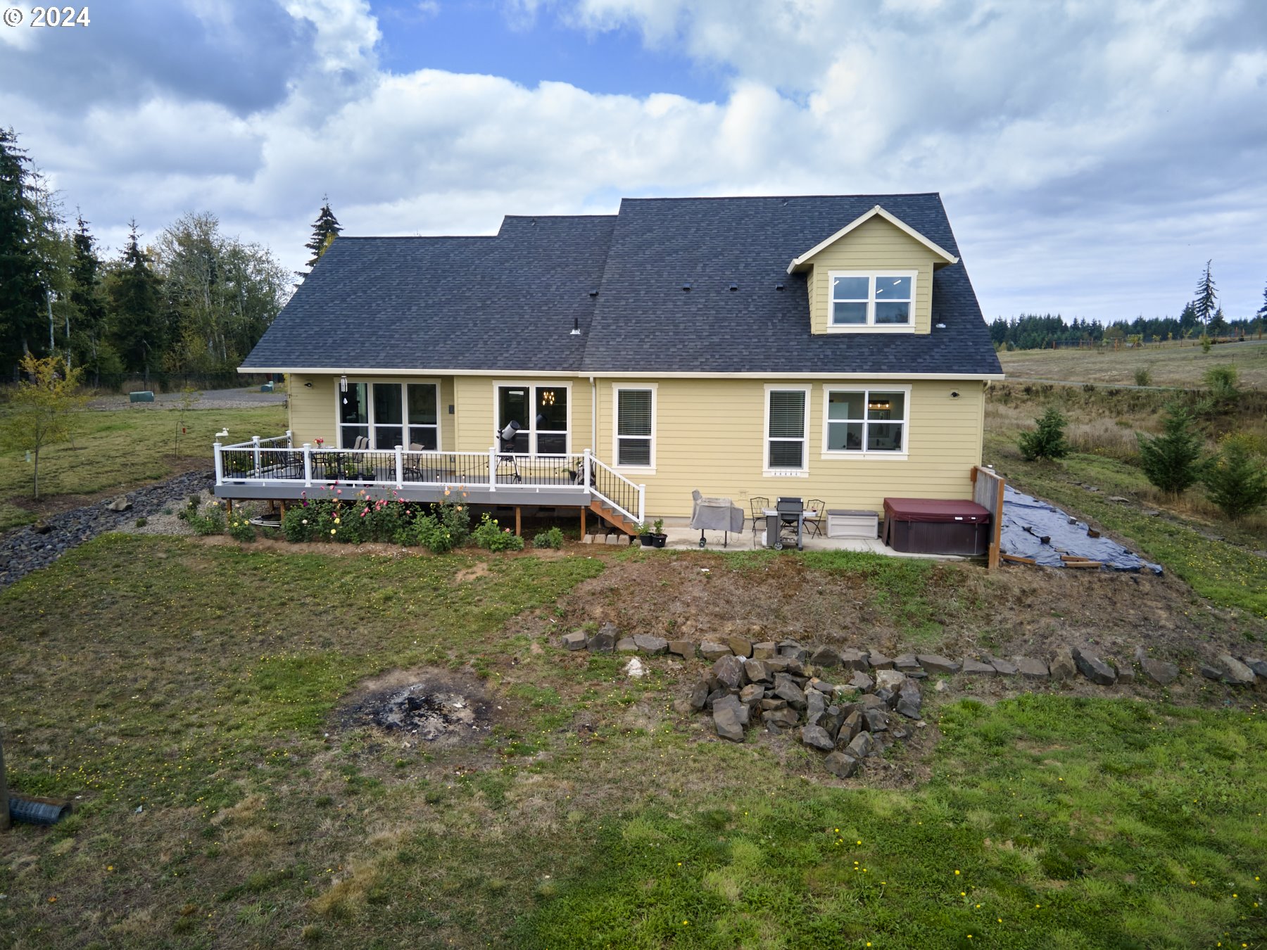 426 SILVER SHORES DR