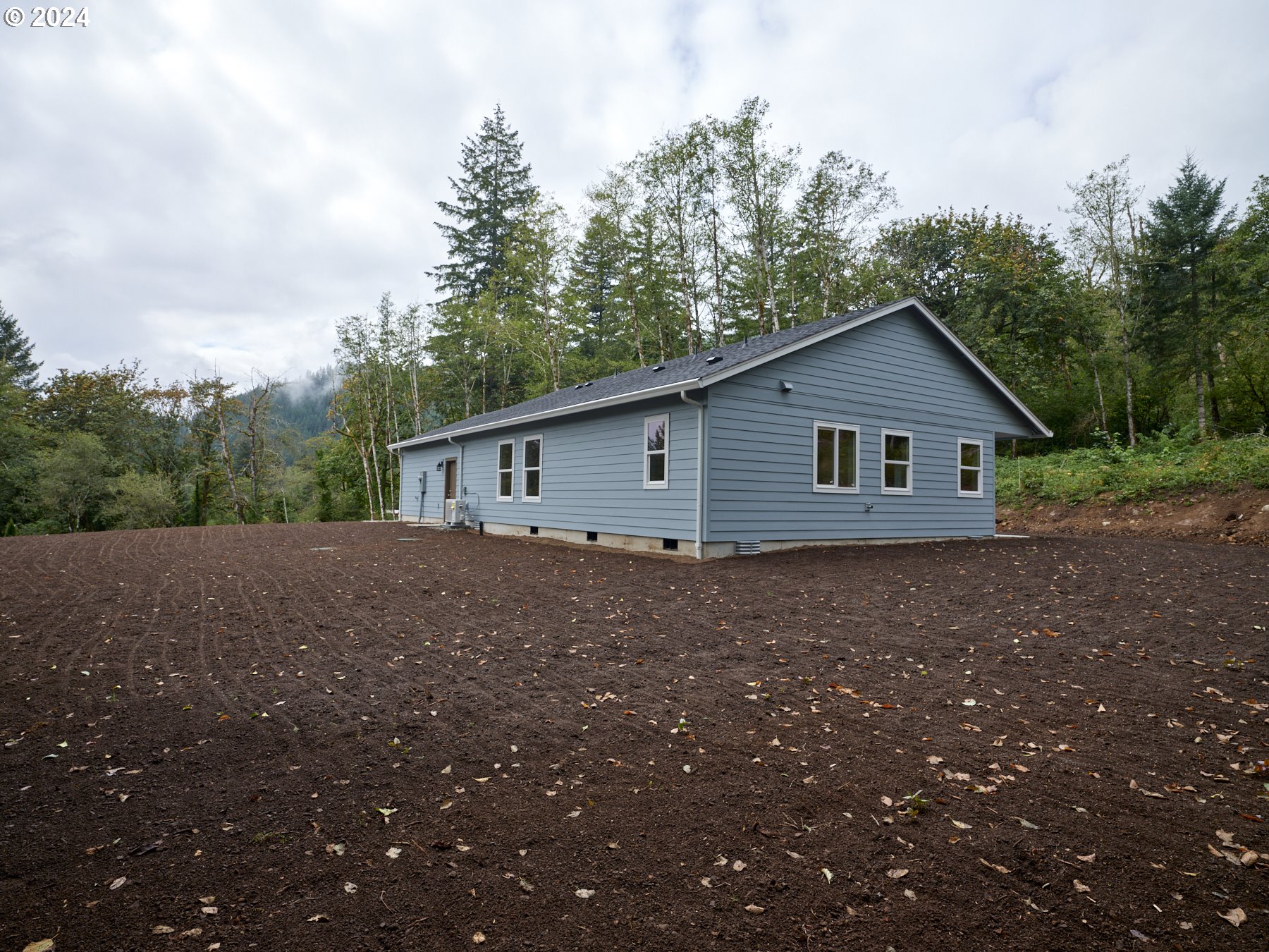 11226 LEWIS RIVER RD