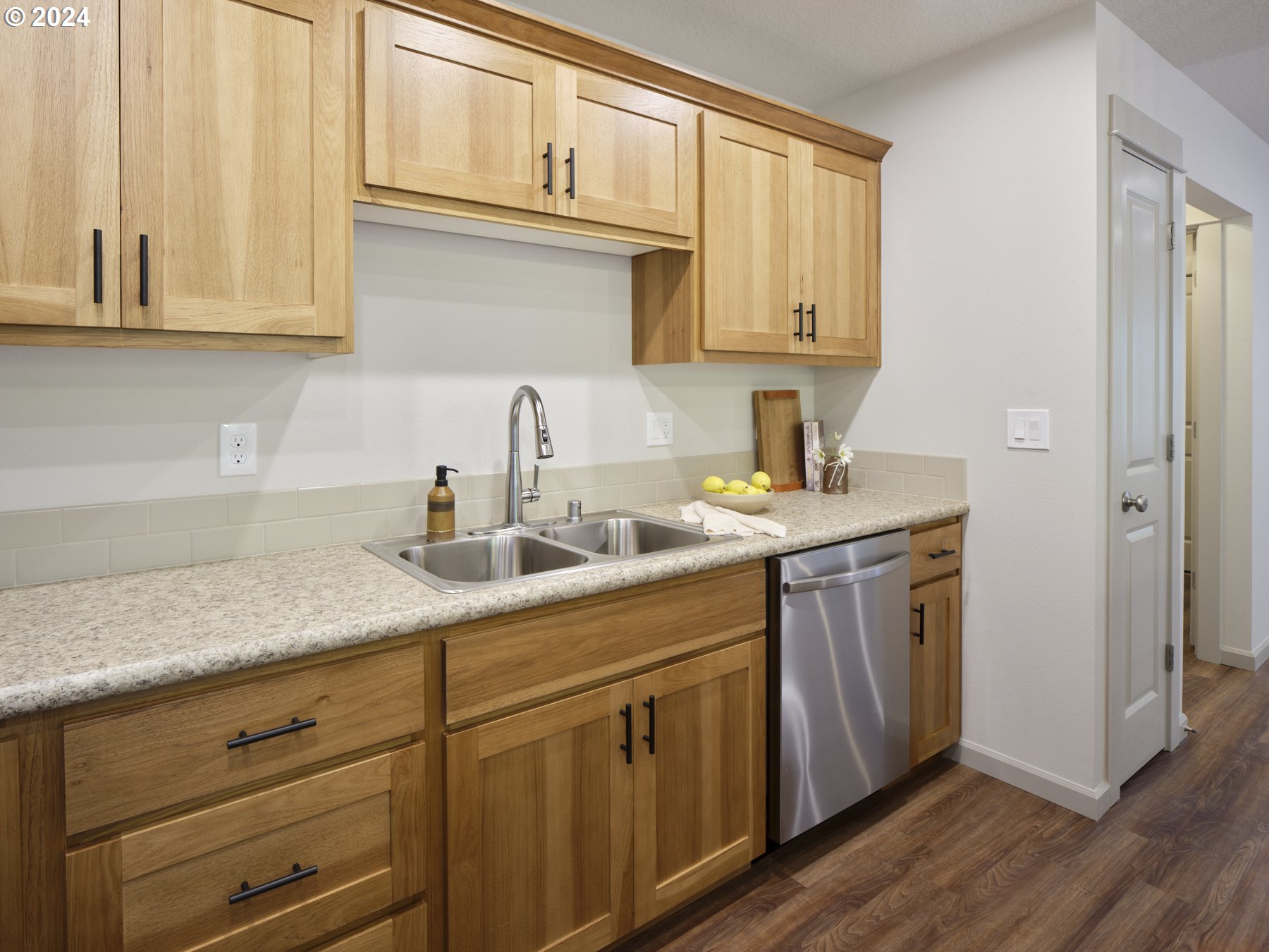 11226 LEWIS RIVER RD