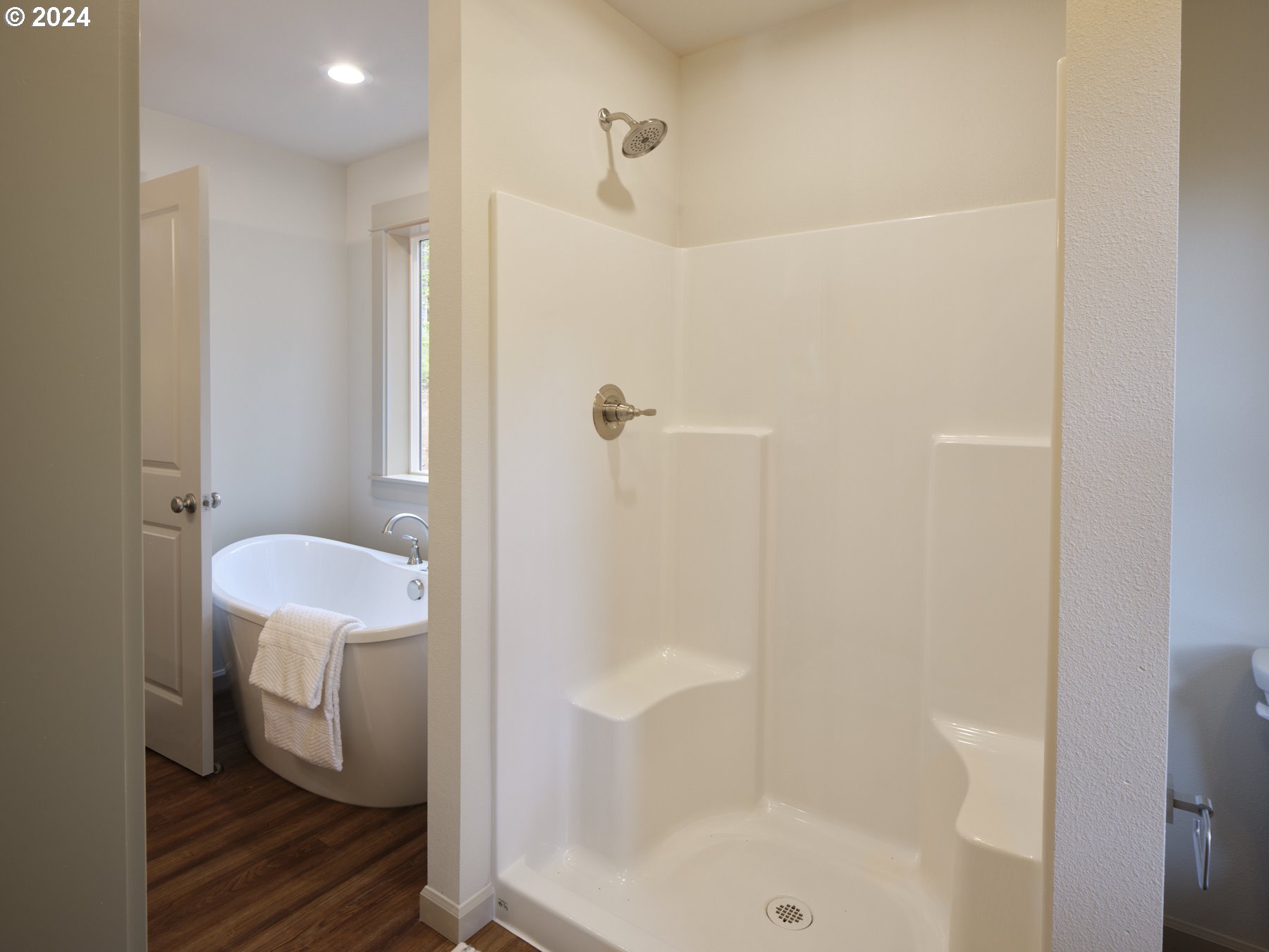 11226 LEWIS RIVER RD