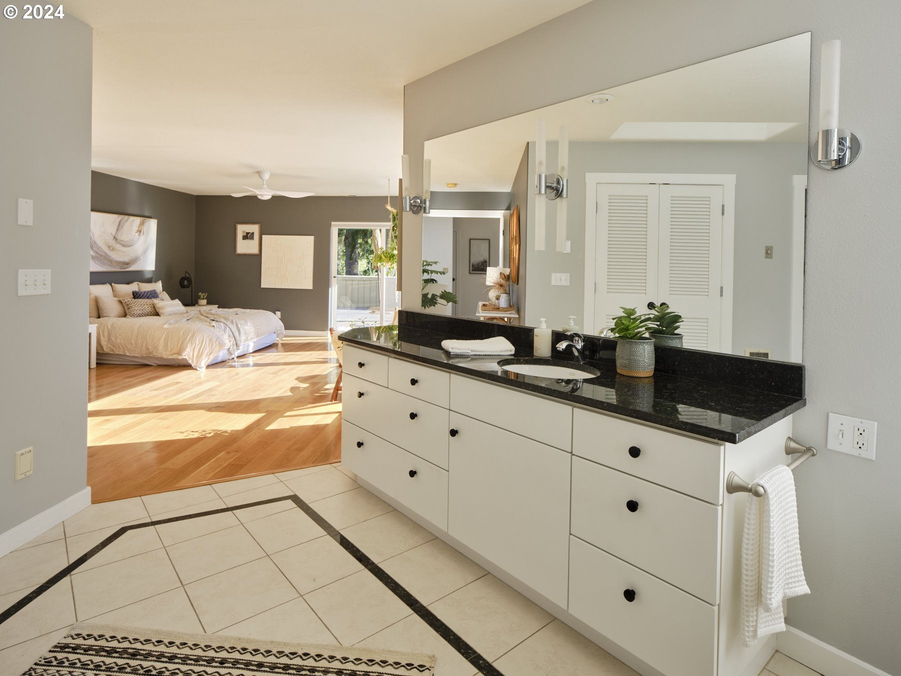 133 RIVERSCAPE RD