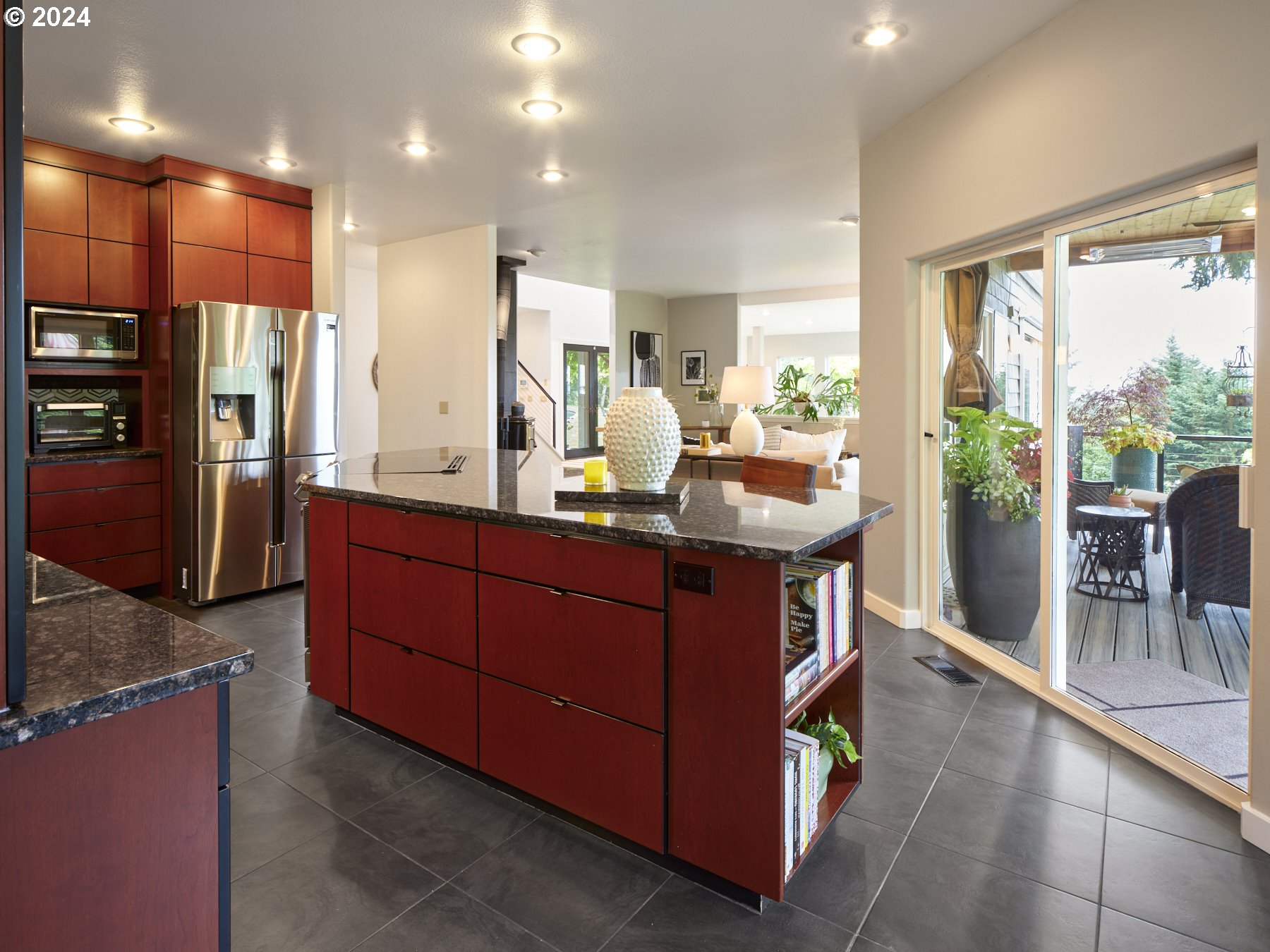 133 RIVERSCAPE RD