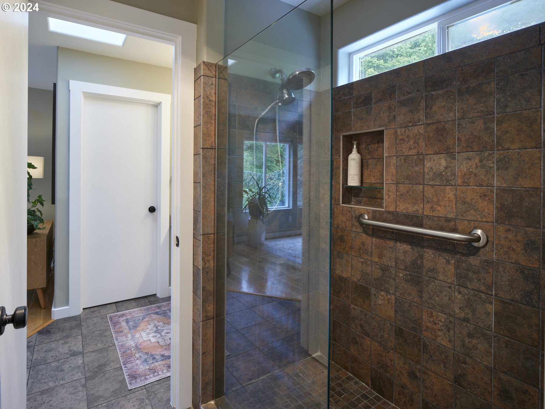 133 RIVERSCAPE RD