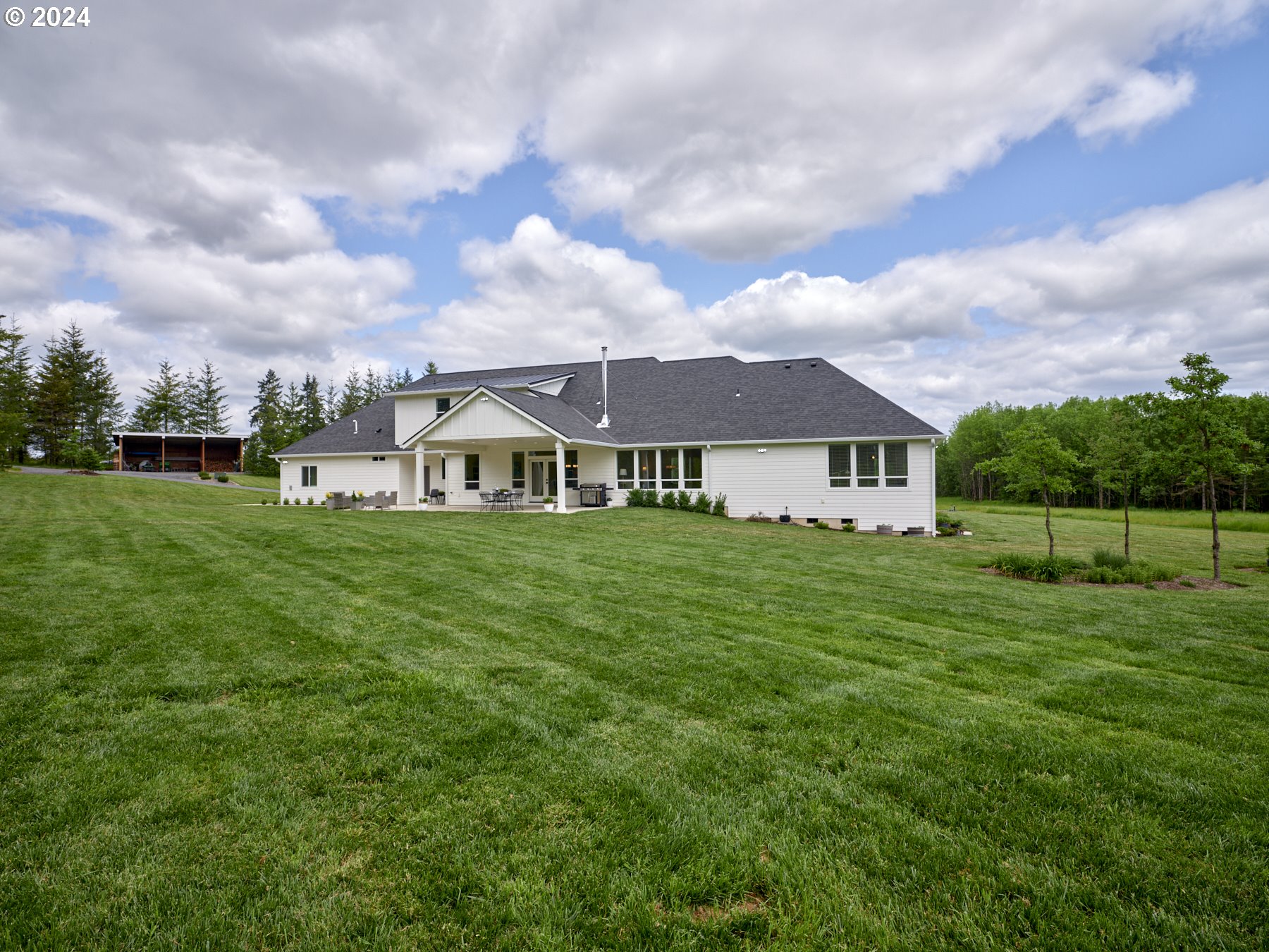 173 BEAR CREEK LN