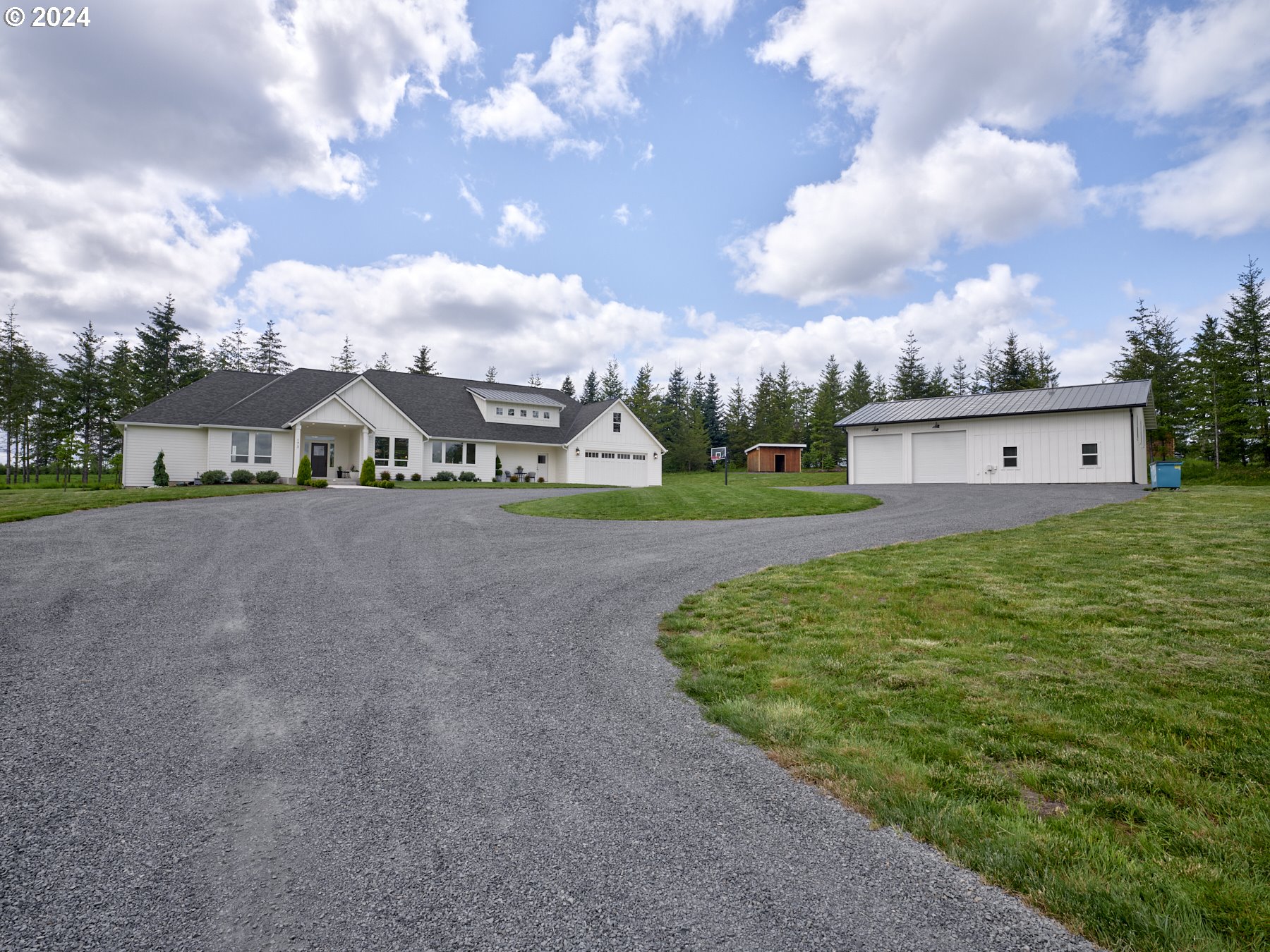 173 BEAR CREEK LN