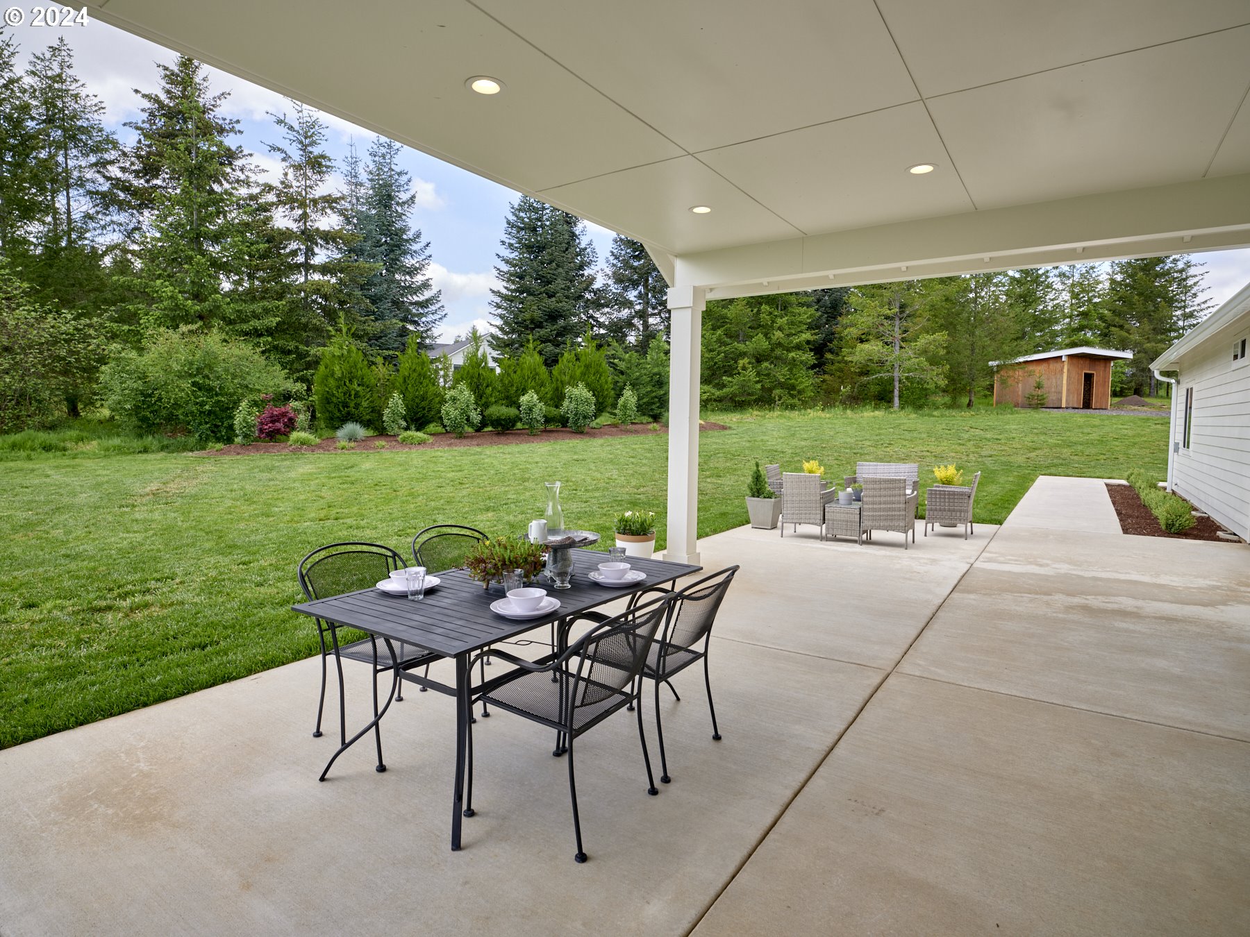 173 BEAR CREEK LN