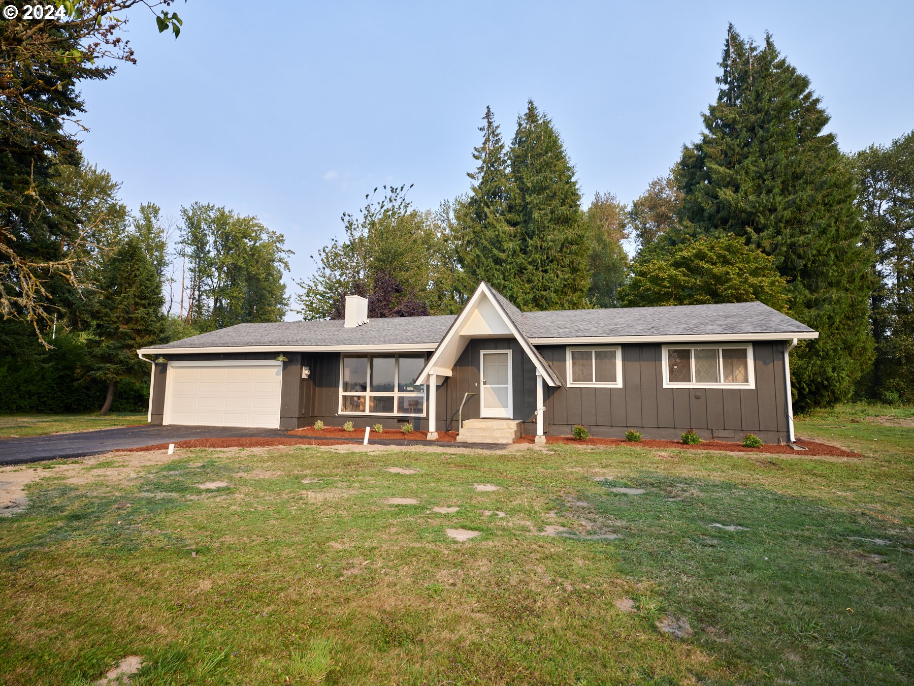 101 S BURKE RD