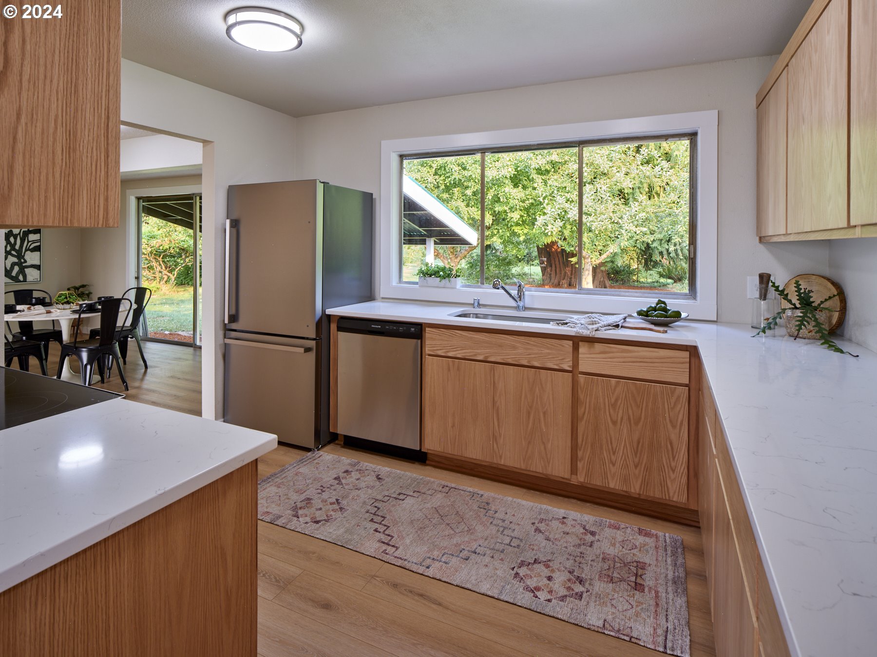 101 S BURKE RD