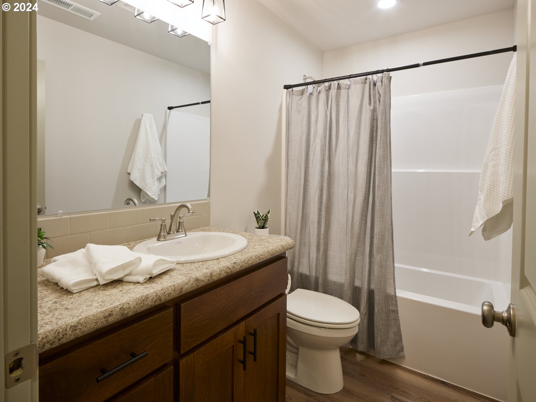 11244 LEWIS RIVER RD