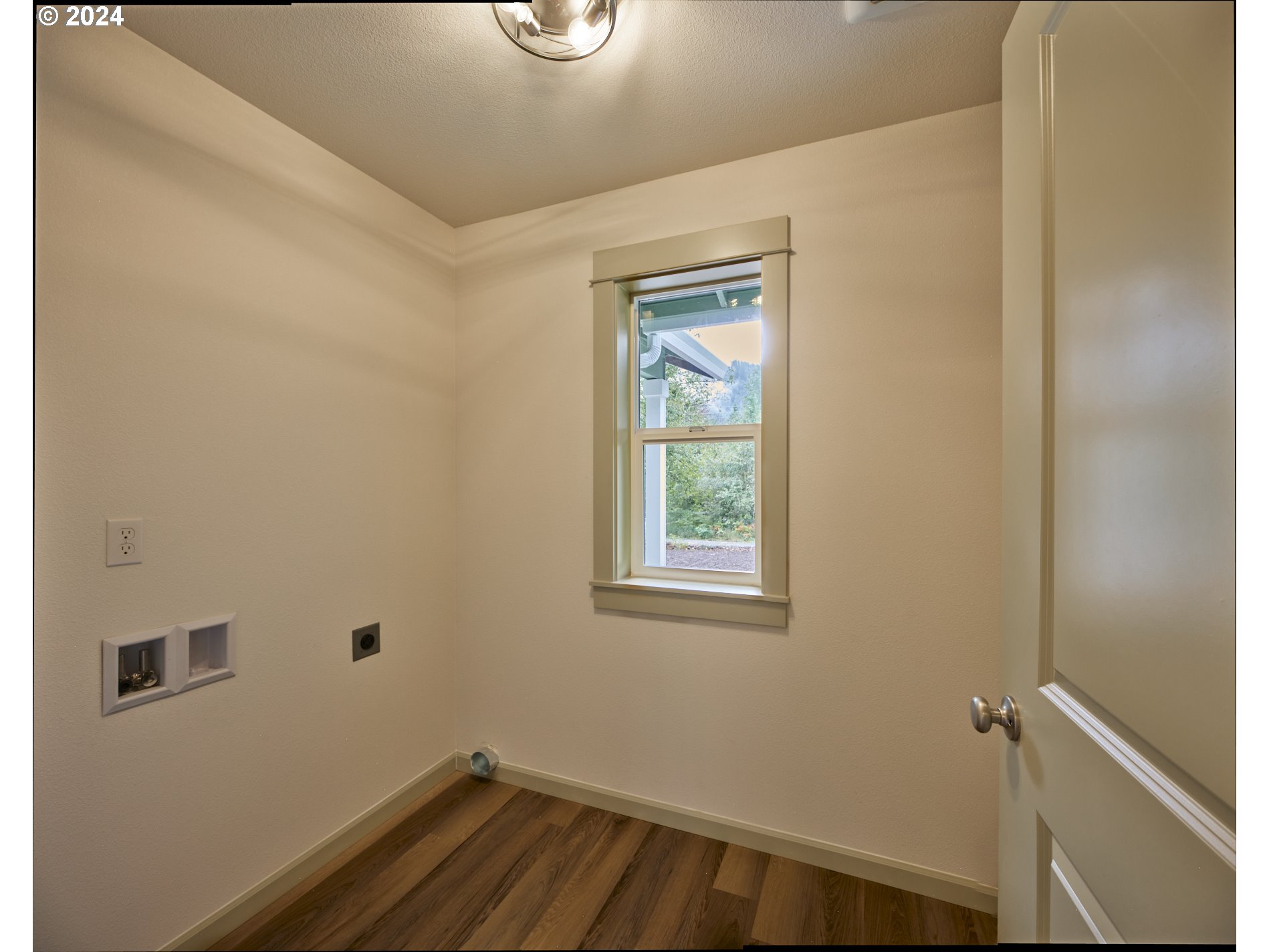 11244 LEWIS RIVER RD