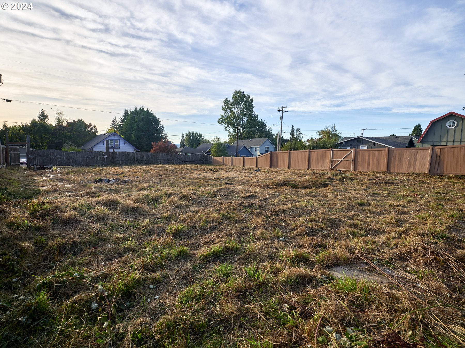 202 S 5TH AVE