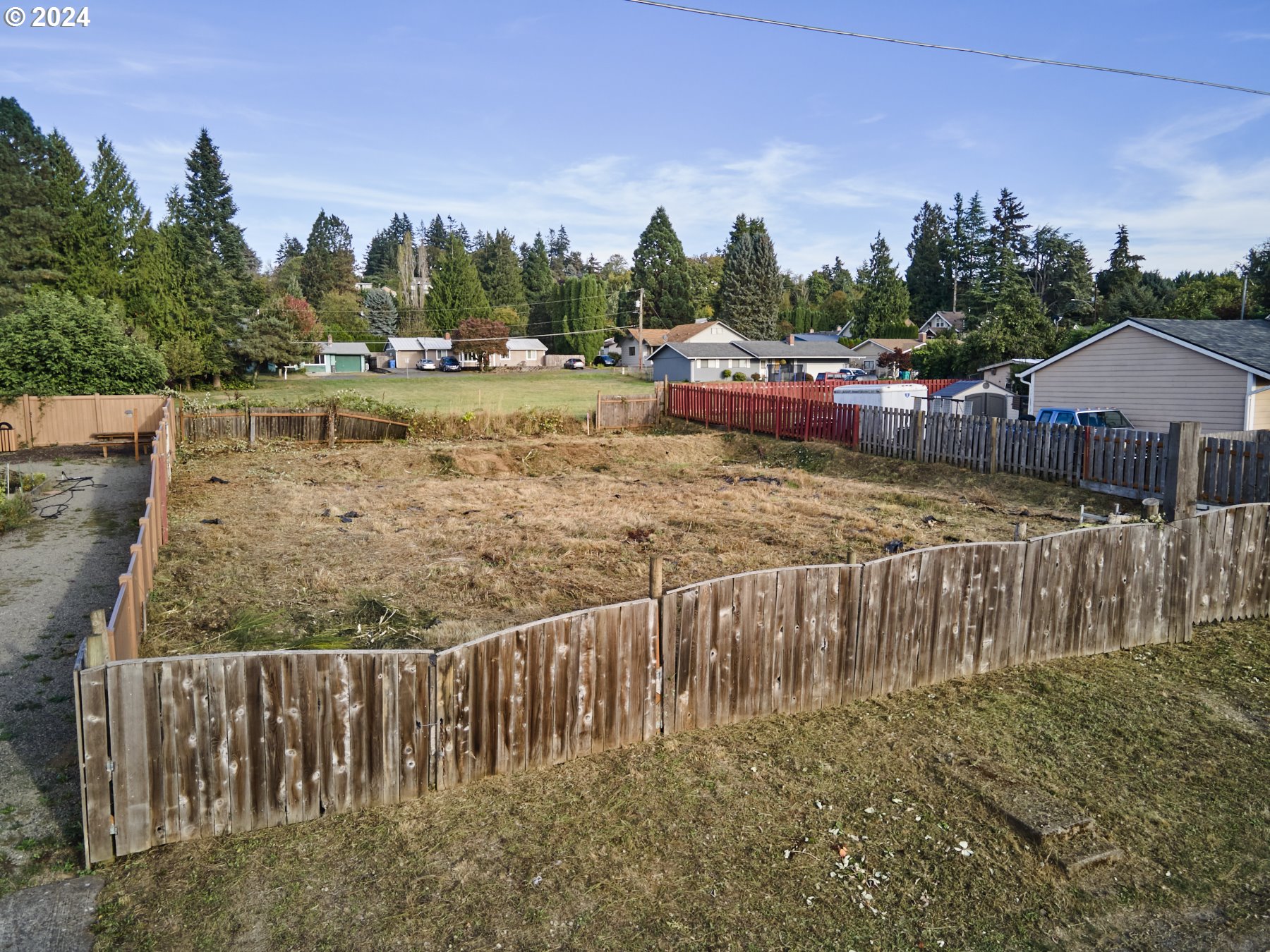 202 S 5TH AVE