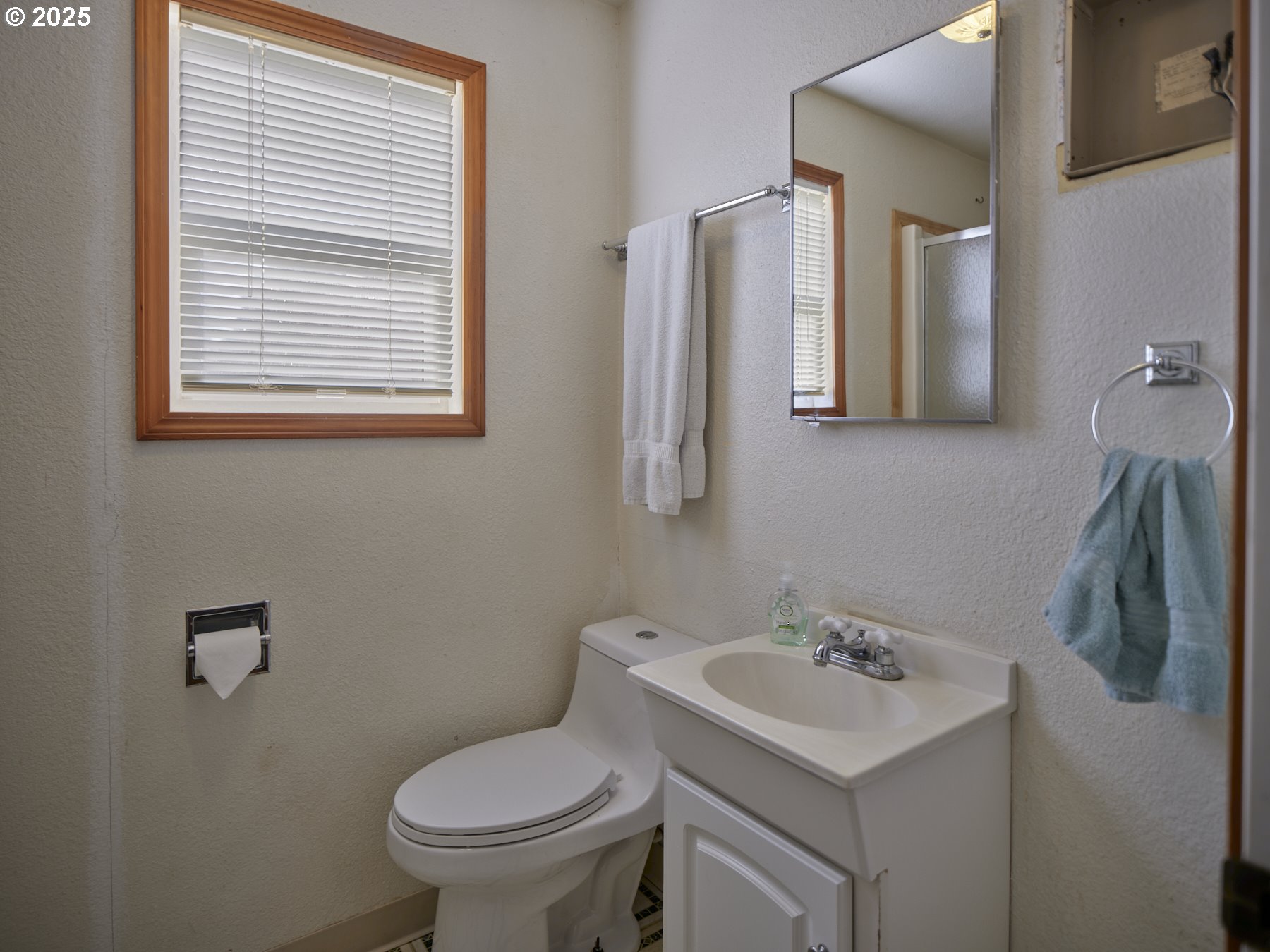 115 WHALEN LOOP RD