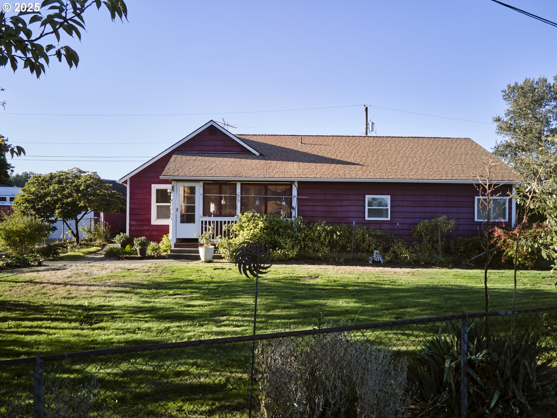 115 WHALEN LOOP RD